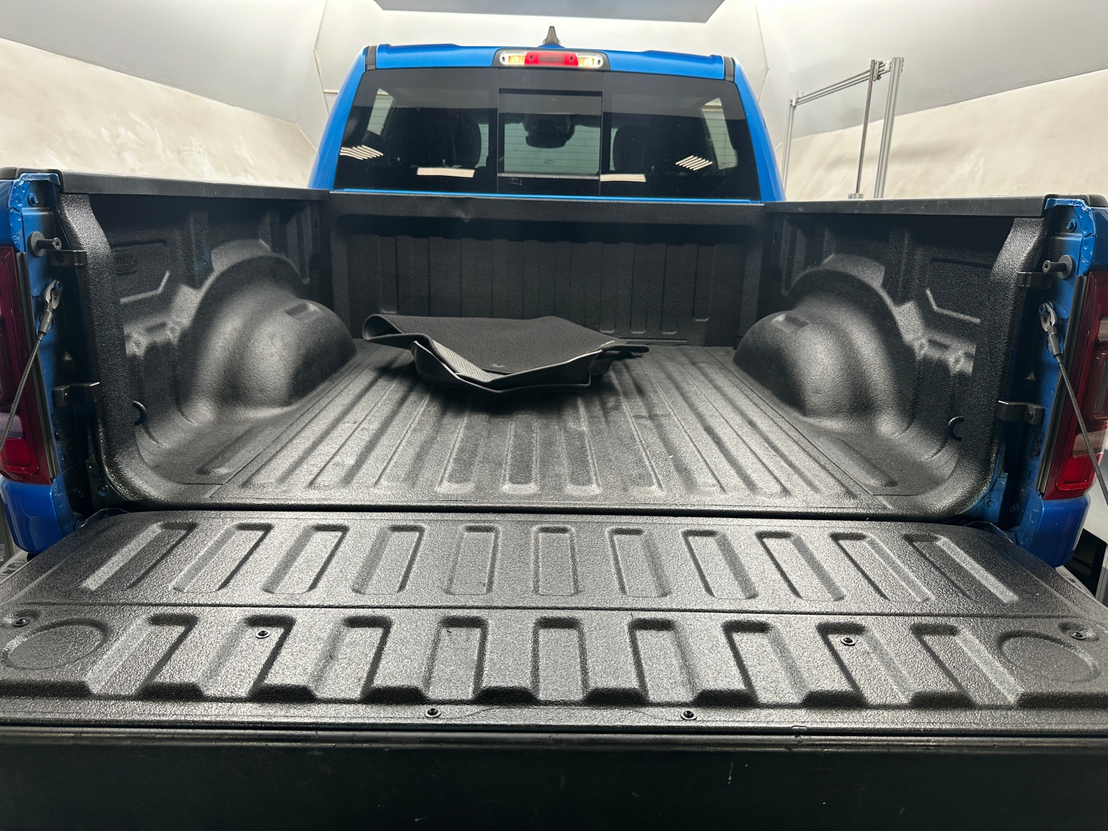 Thumbnail: 2022 RAM 1500 - 6