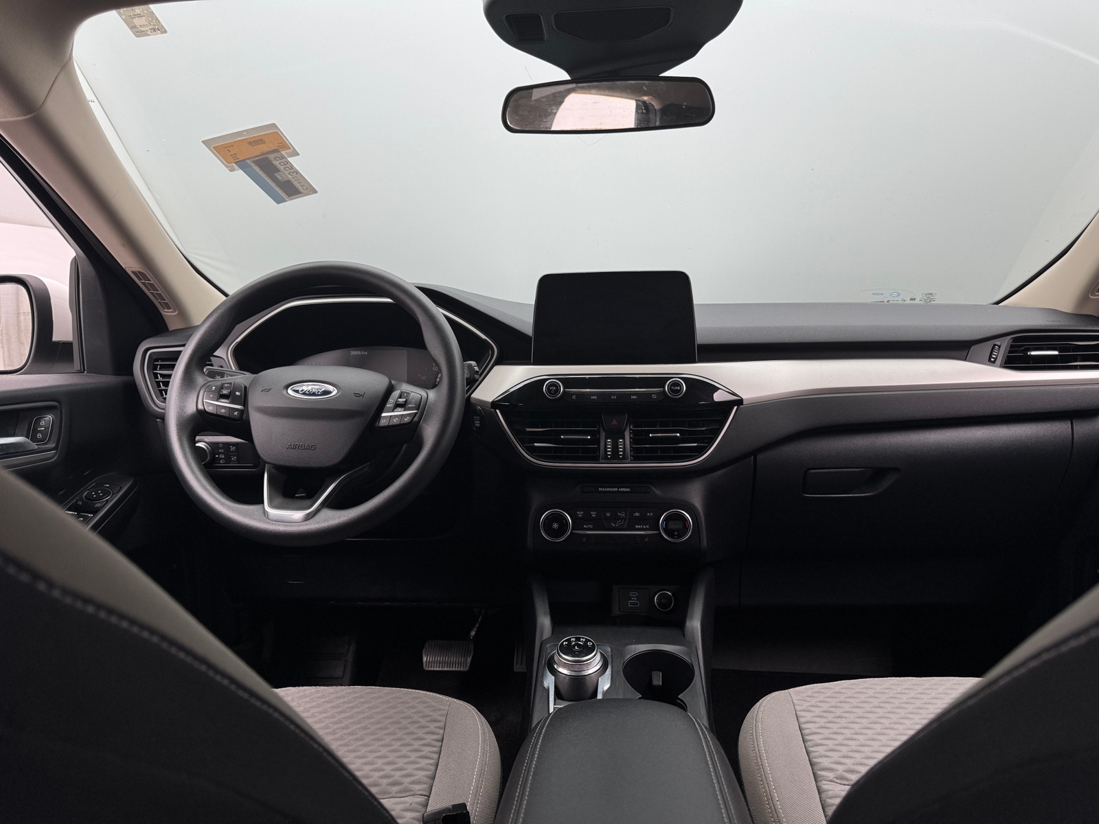 Thumbnail: 2020 Ford Escape - 3