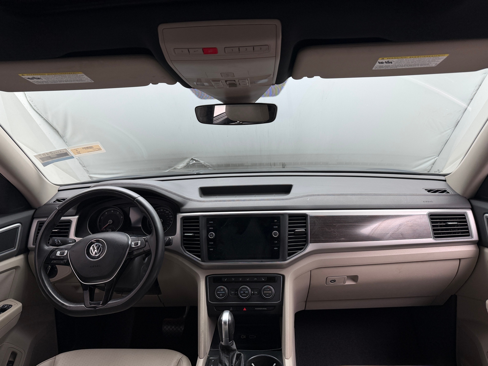 Thumbnail: 2019 Volkswagen Atlas - 3