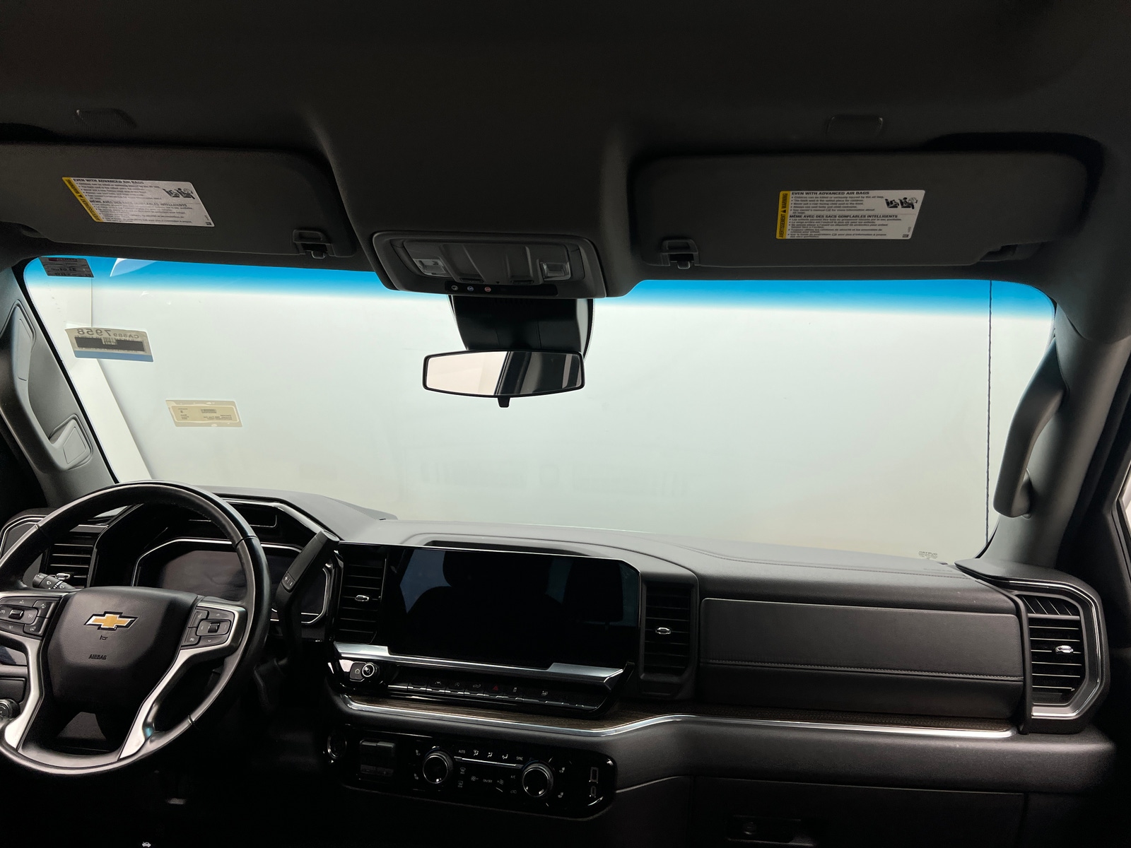 Thumbnail: 2025 Chevrolet Silverado 1500 - 3