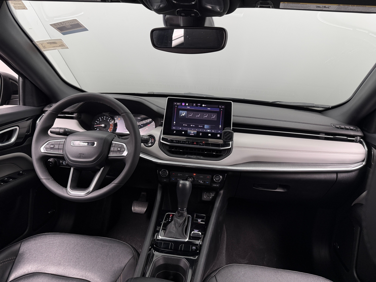 Thumbnail: 2023 Jeep Compass - 2