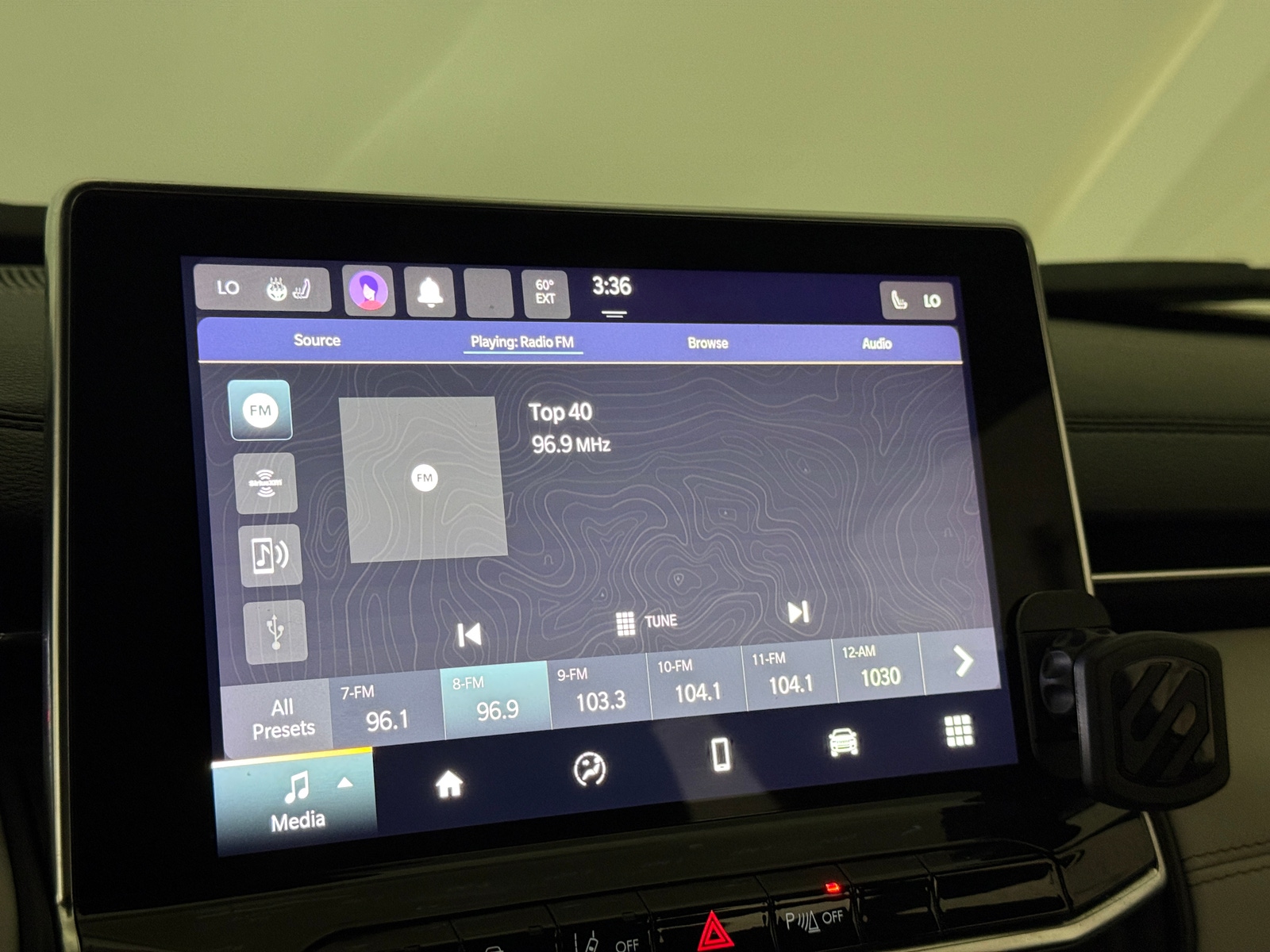 Thumbnail: 2023 Jeep Compass - 3