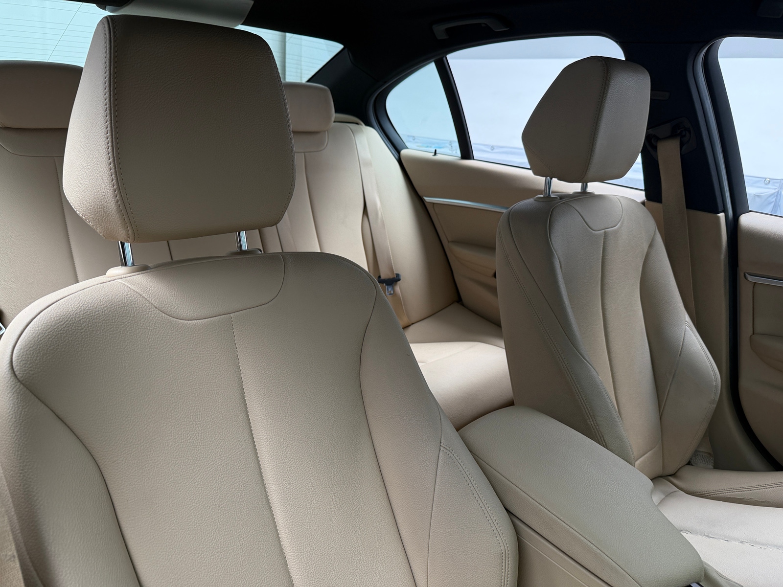 Thumbnail: 2016 BMW 3 Series - 2