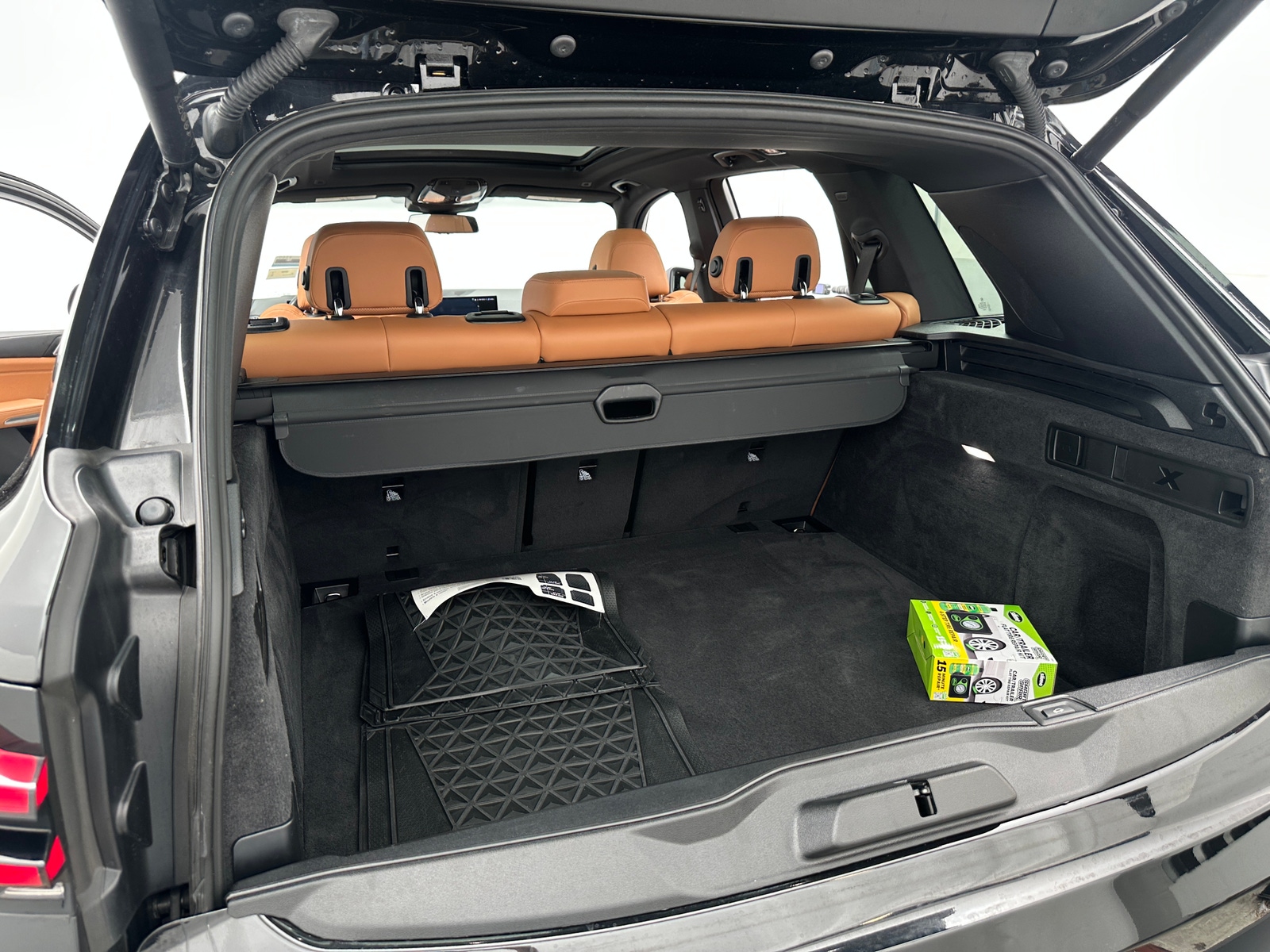 Thumbnail: 2026 BMW X5 - 6