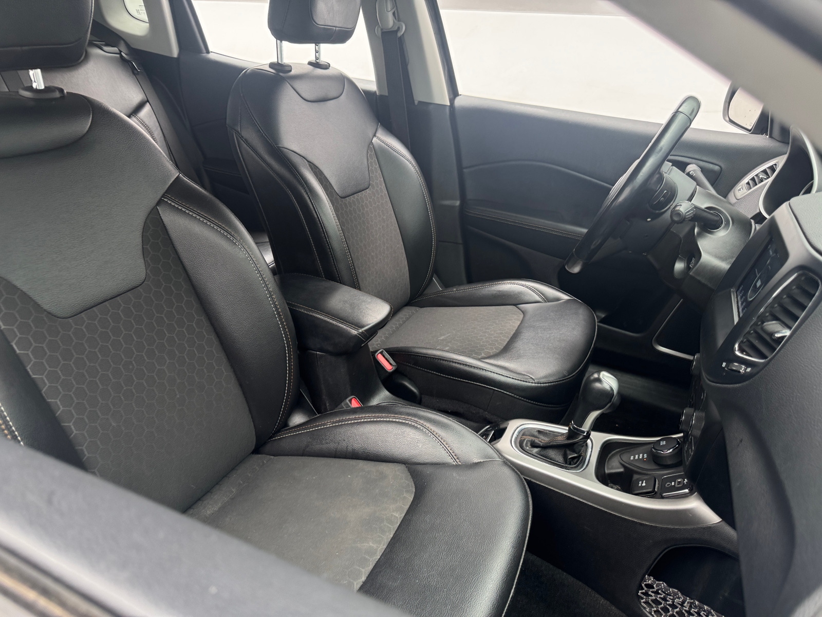 Thumbnail: 2020 Jeep Compass - 2