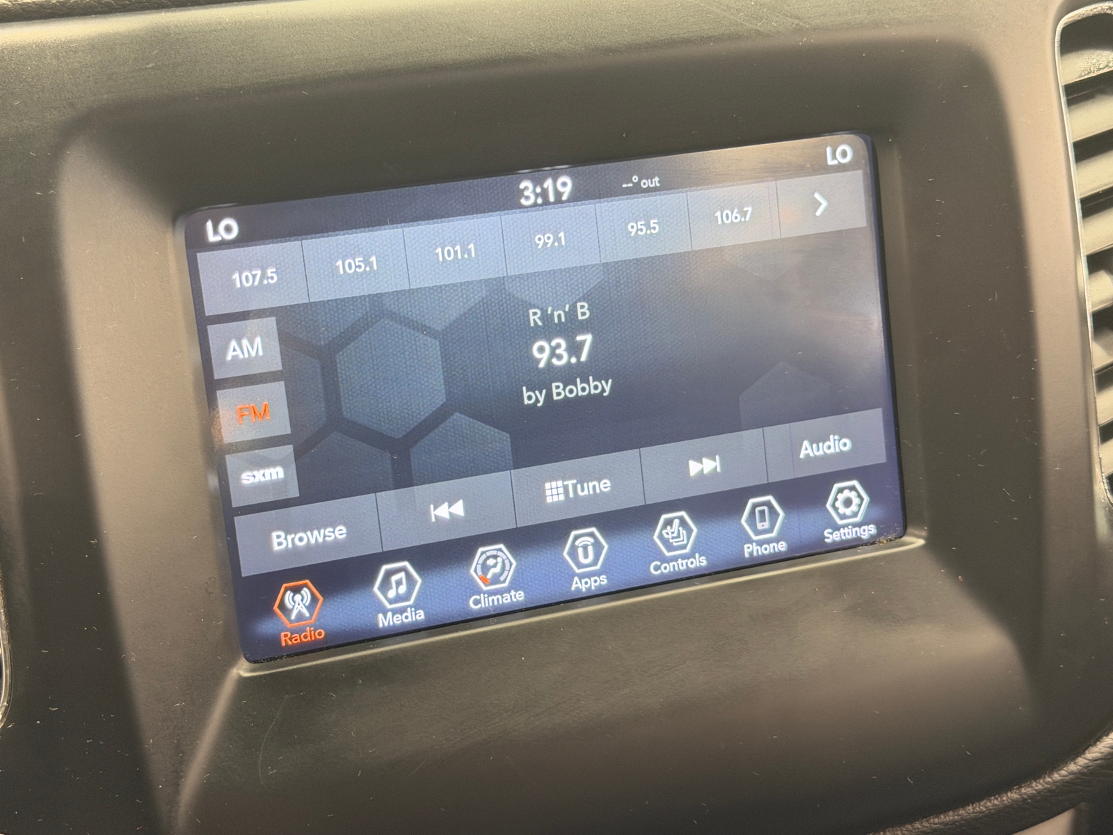 Thumbnail: 2020 Jeep Compass - 4