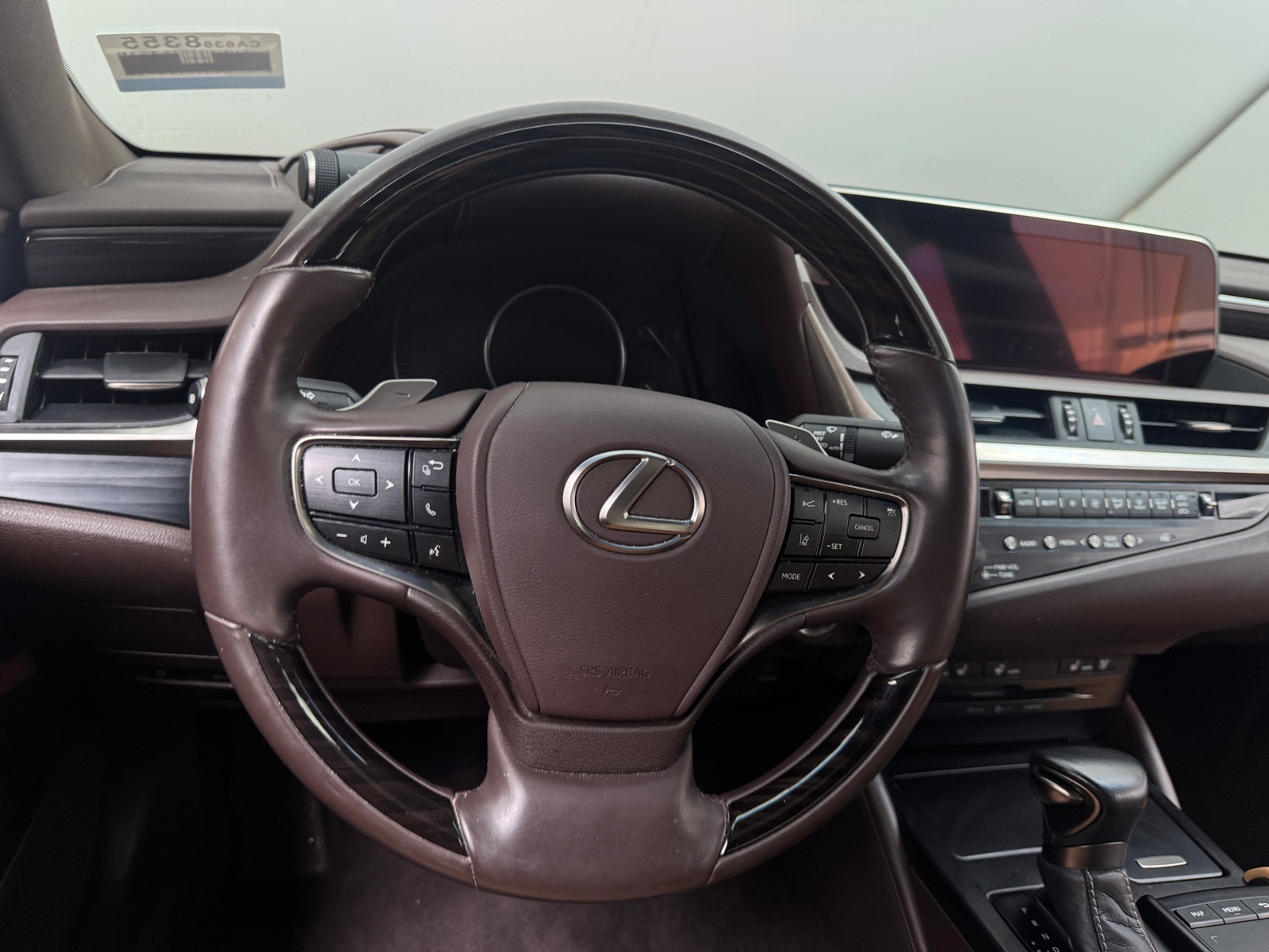 Thumbnail: 2020 Lexus ES - 5