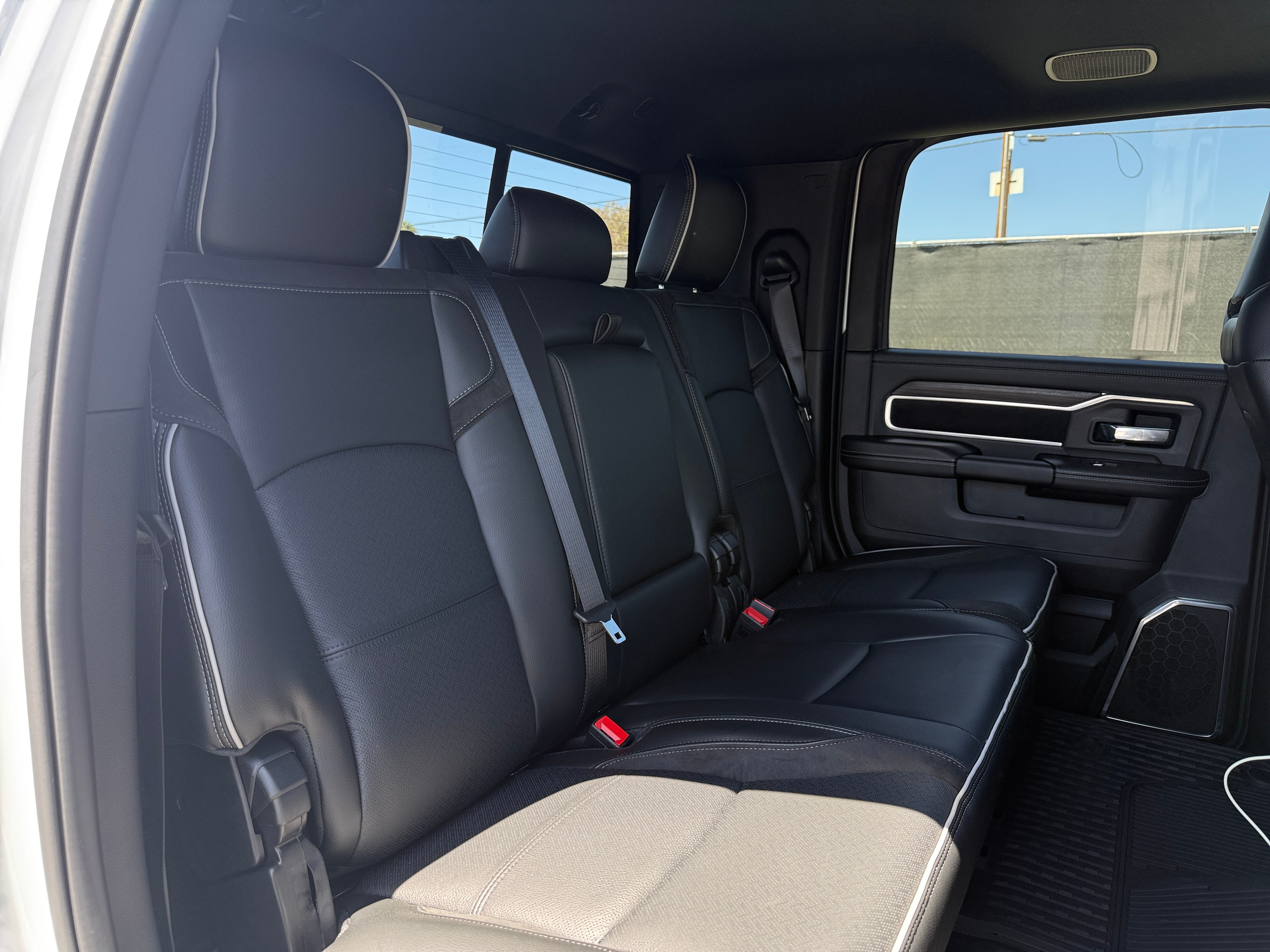 2027 RAM 2500