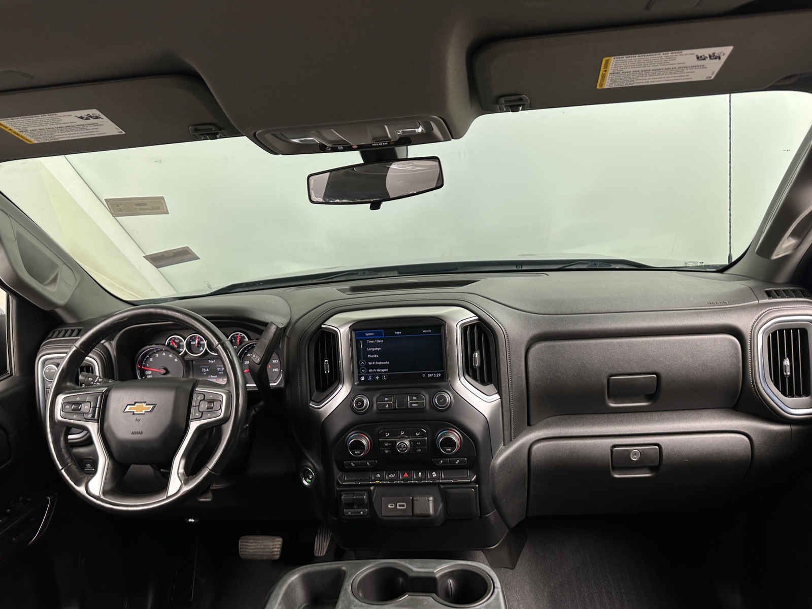 Thumbnail: 2020 Chevrolet Silverado 1500 - 3