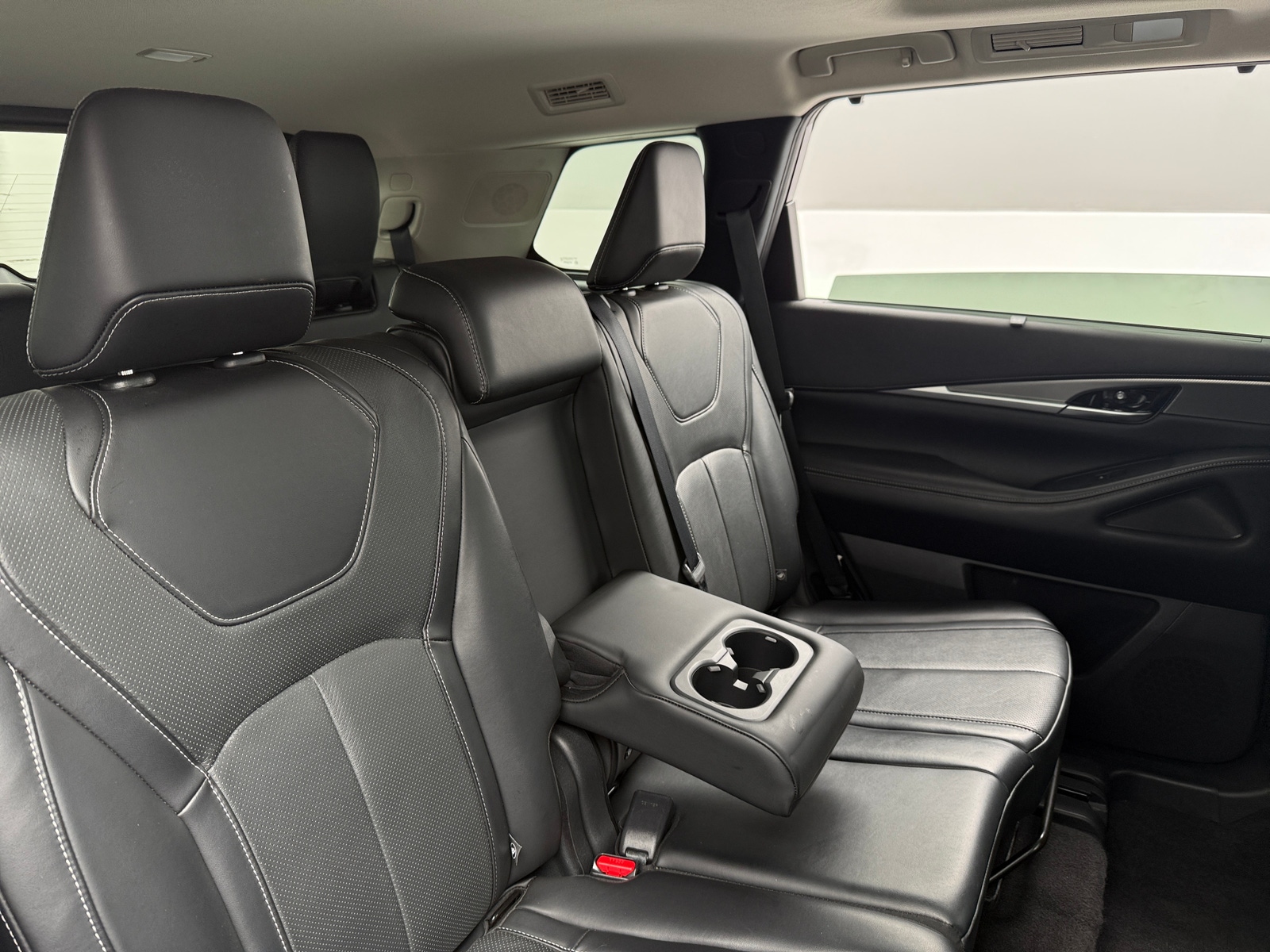 Thumbnail: 2023 INFINITI QX60 - 5