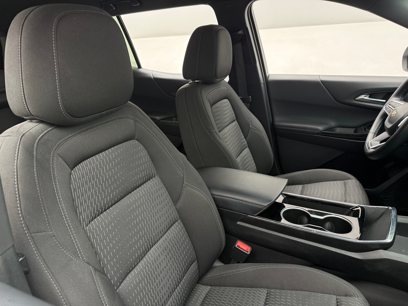 Thumbnail: 2025 Chevrolet Equinox - 2
