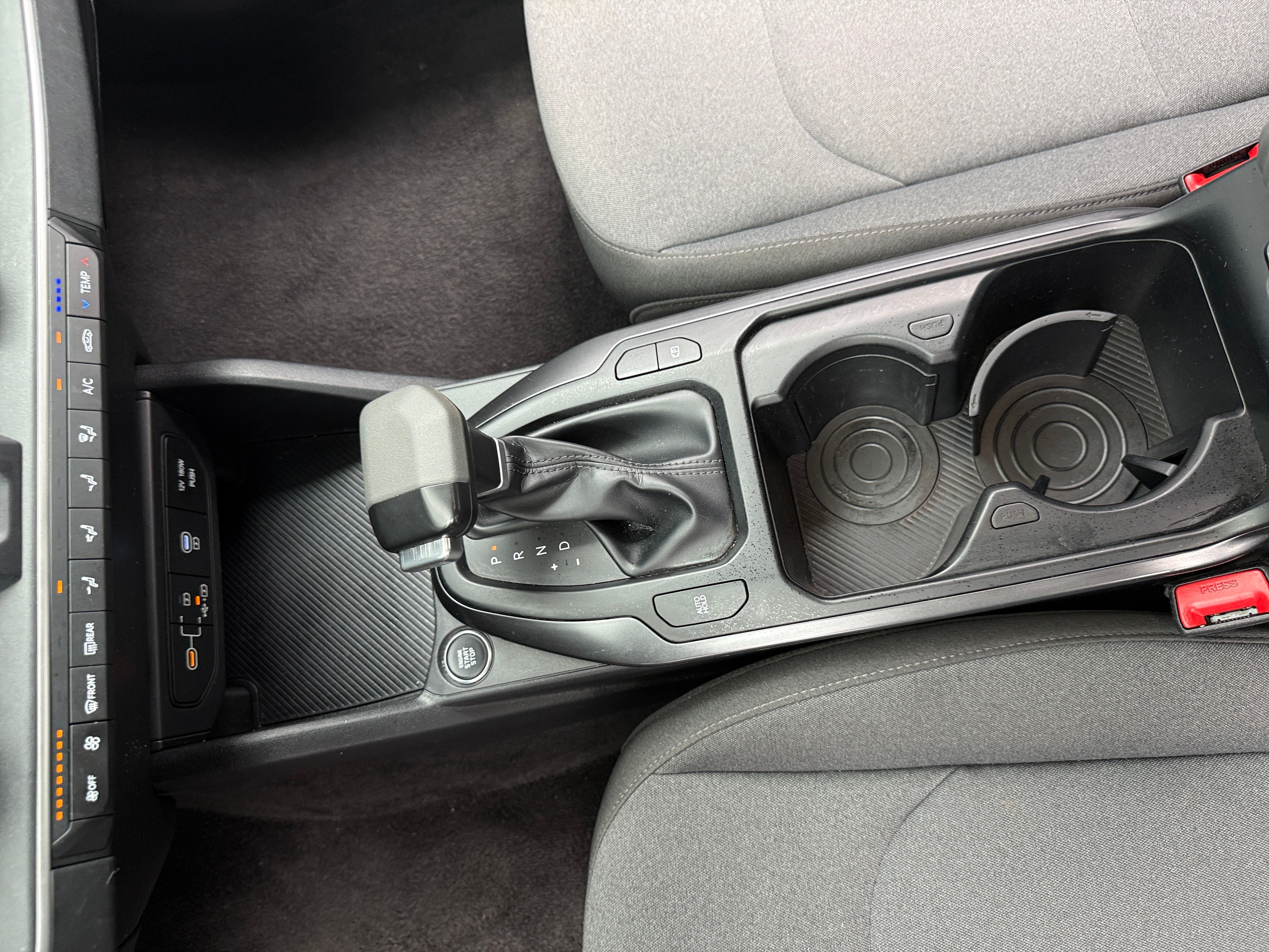 2025 Kia K4 LXS - Photo 6