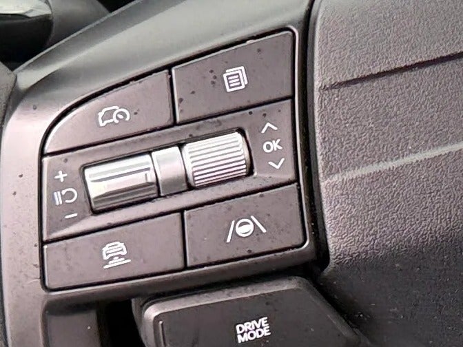 2025 Kia K4 LXS - Photo 11