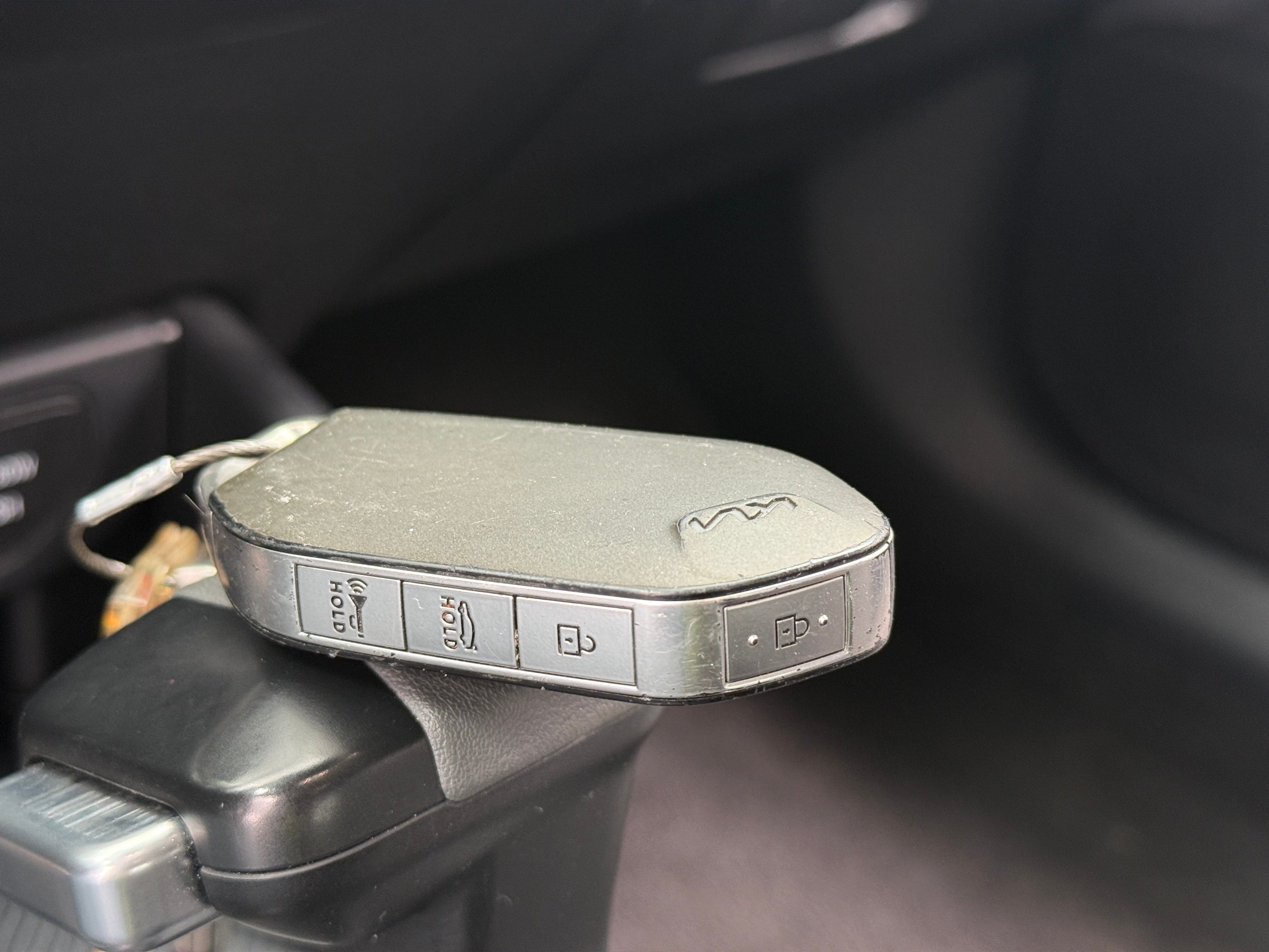 2025 Kia K4 LXS - Photo 12