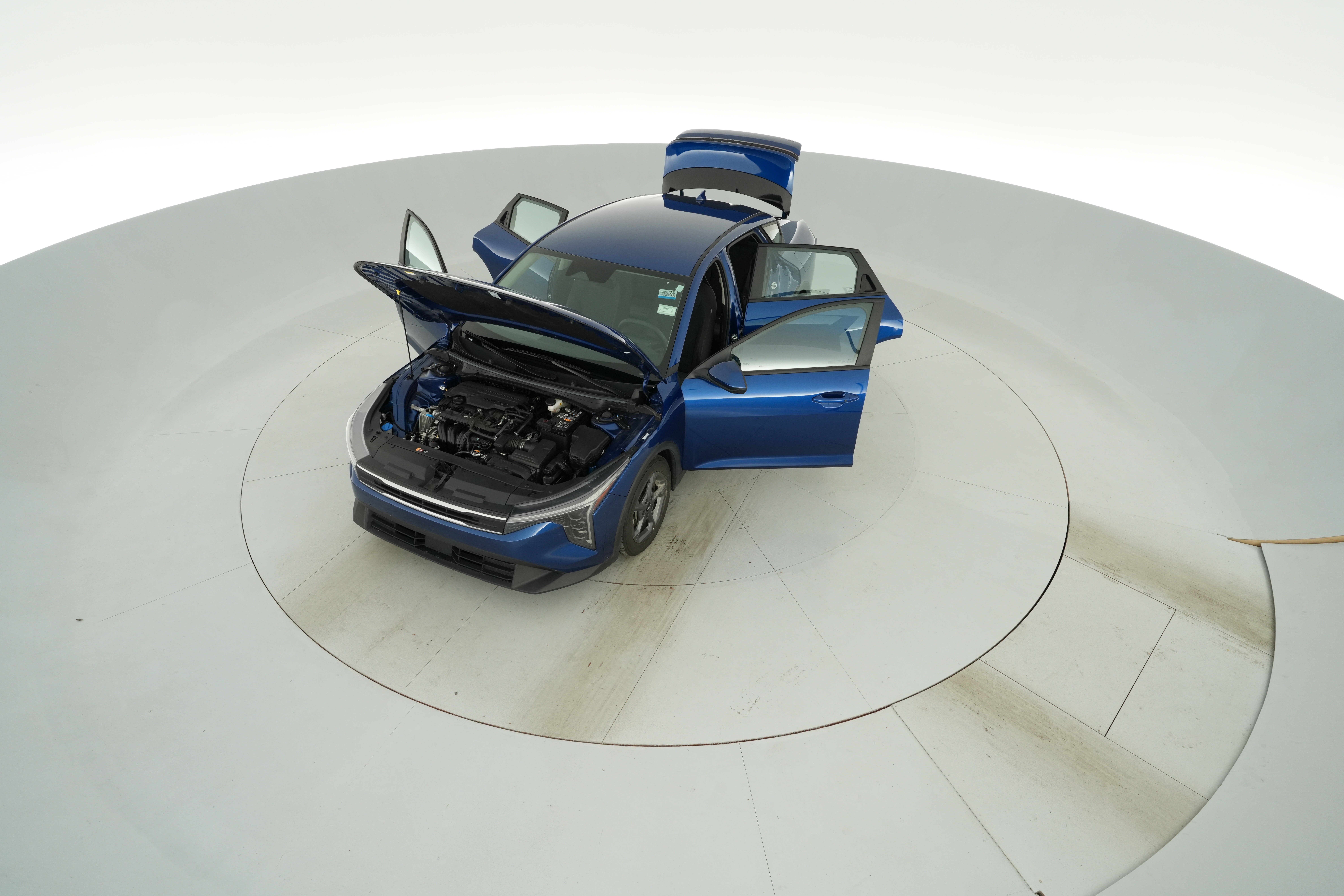 2025 Kia K4 LXS - Photo 39