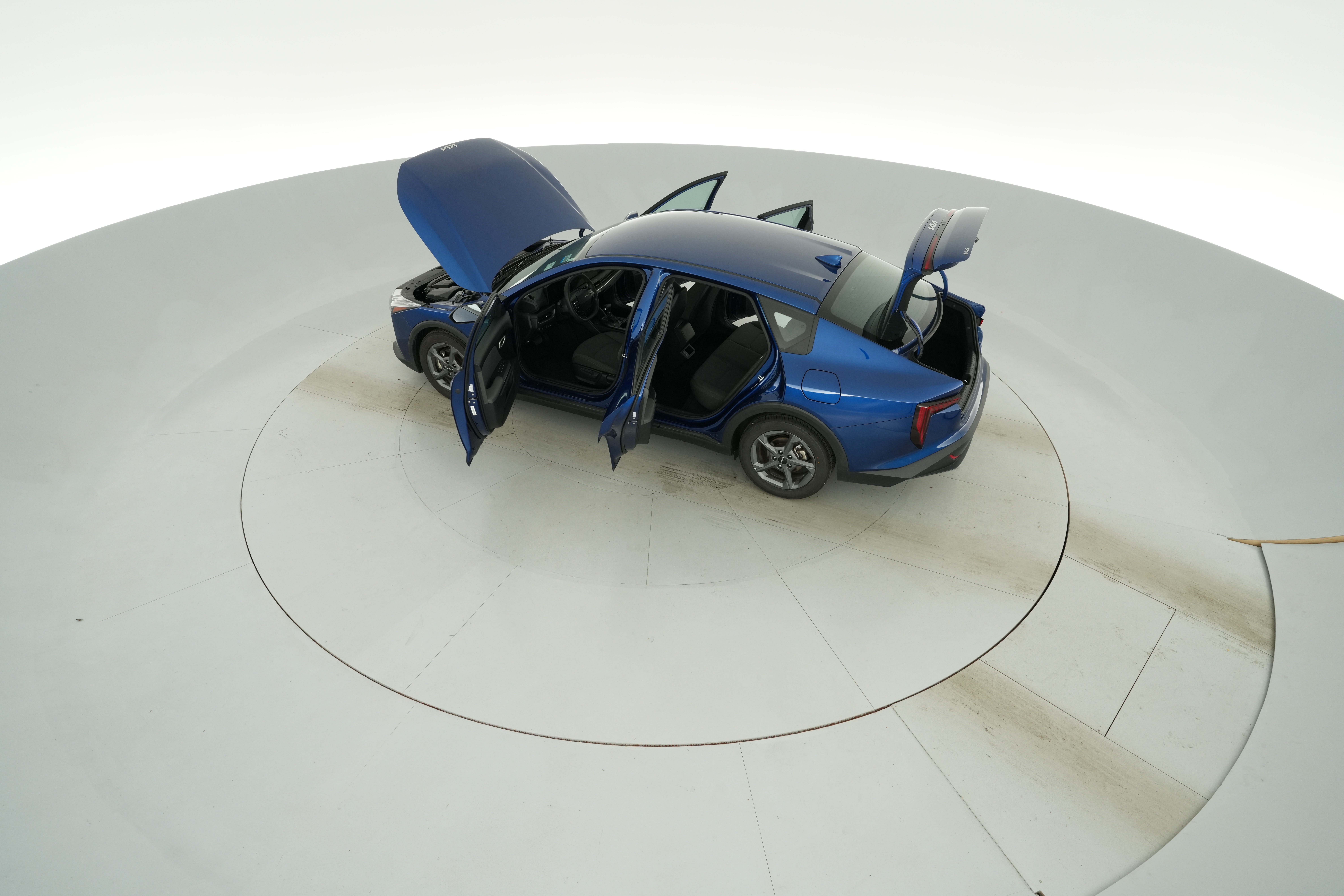 2025 Kia K4 LXS - Photo 43