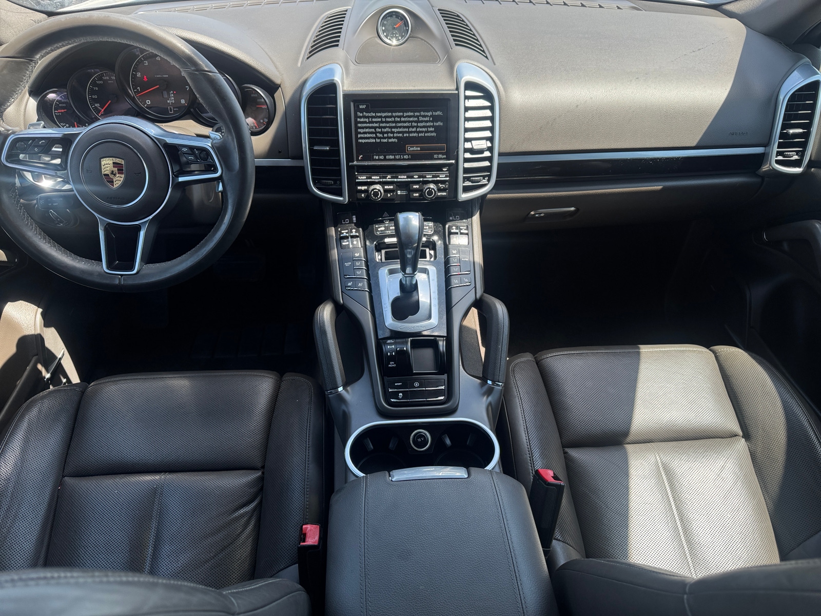 Thumbnail: 2016 Porsche Cayenne - 2