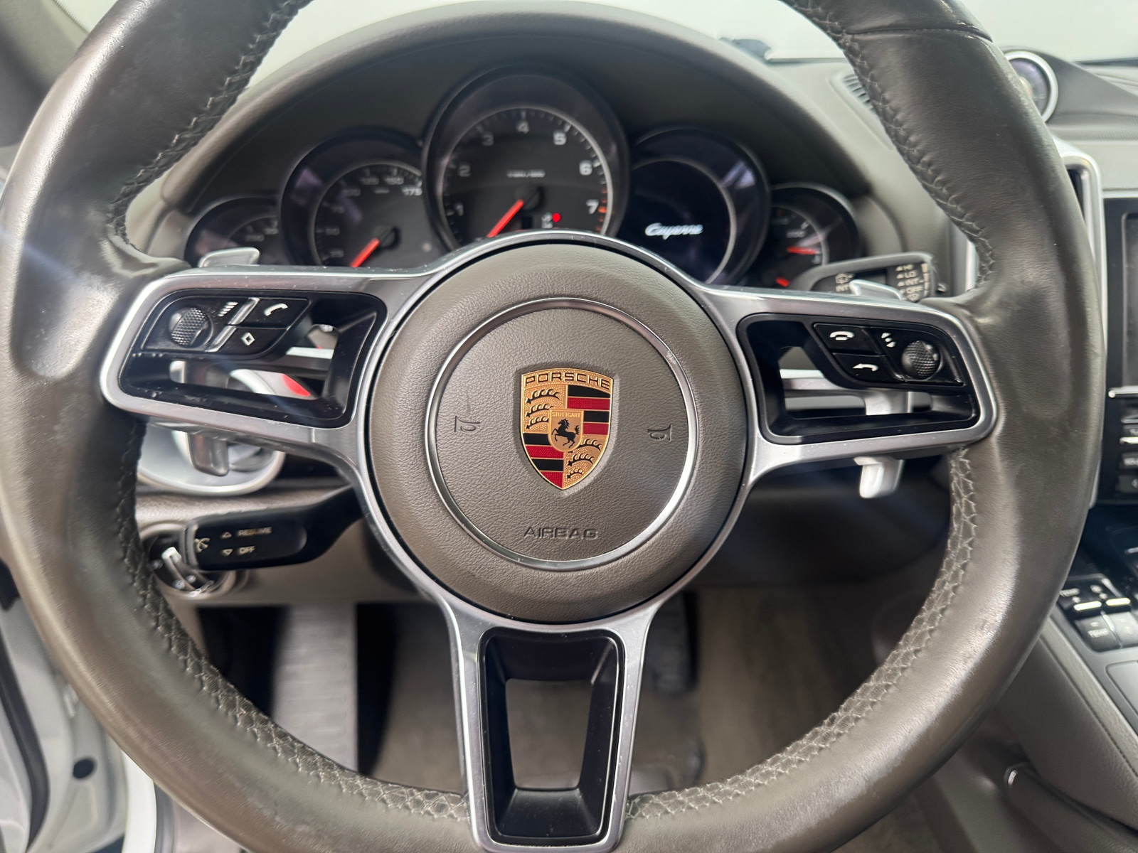 Thumbnail: 2016 Porsche Cayenne - 4