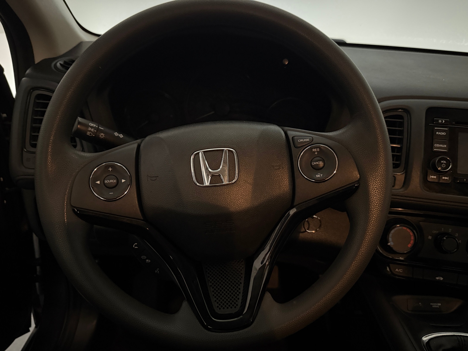 Thumbnail: 2017 Honda HR-V - 5