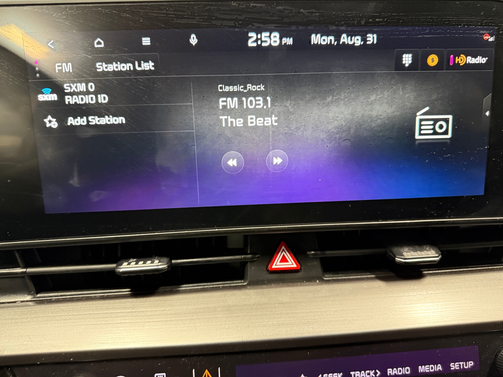 Thumbnail: 2023 Kia Sportage - 3