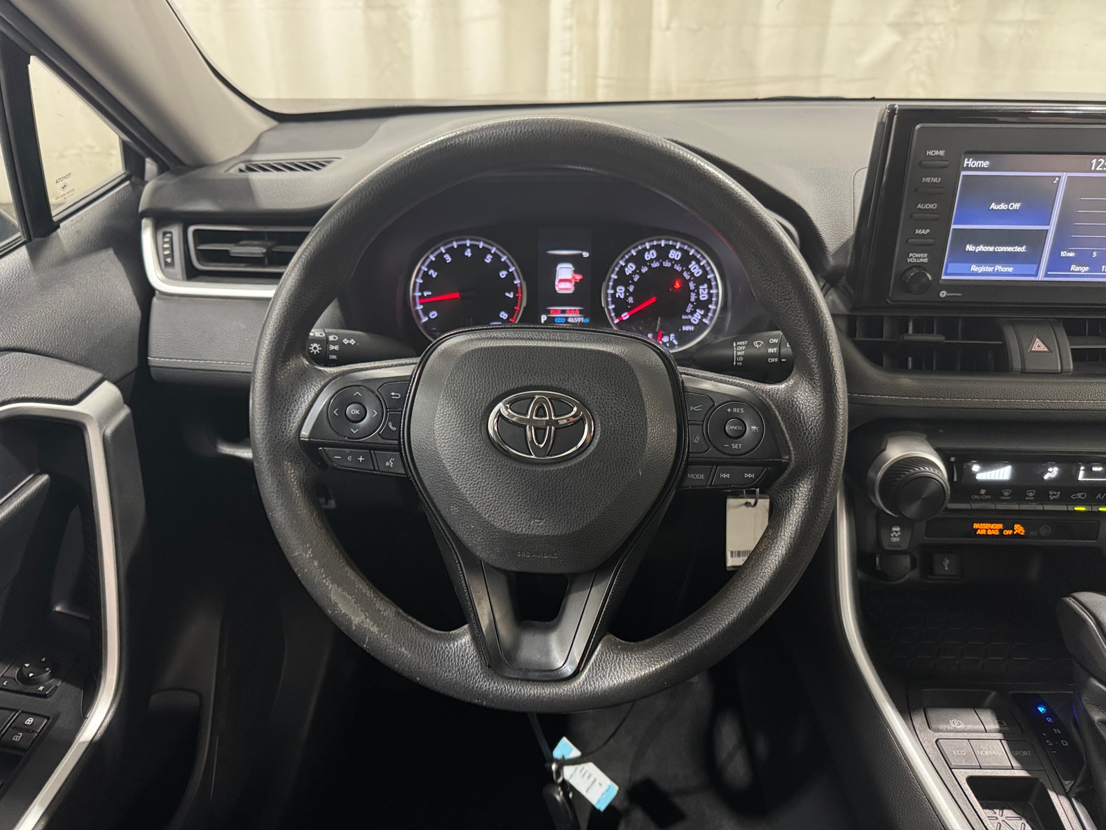 Thumbnail: 2020 Toyota RAV4 - 5