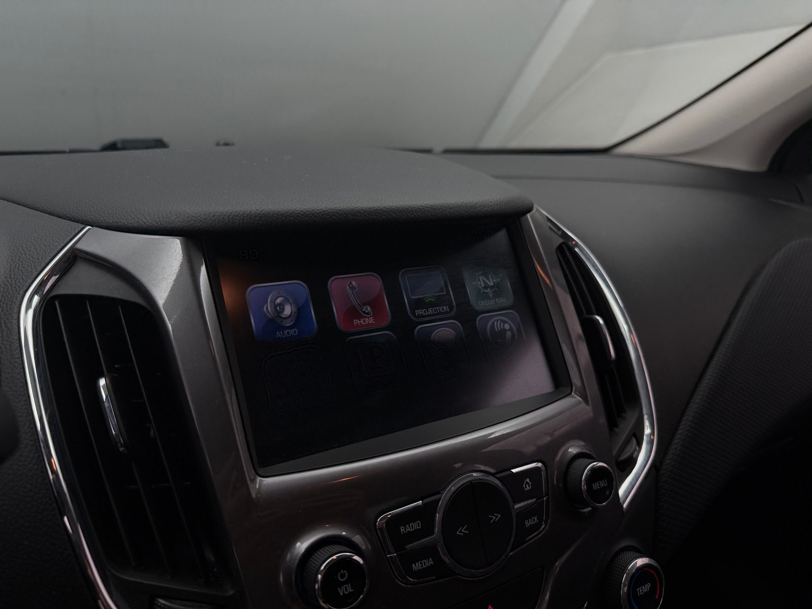 Thumbnail: 2016 Chevrolet Cruze - 4