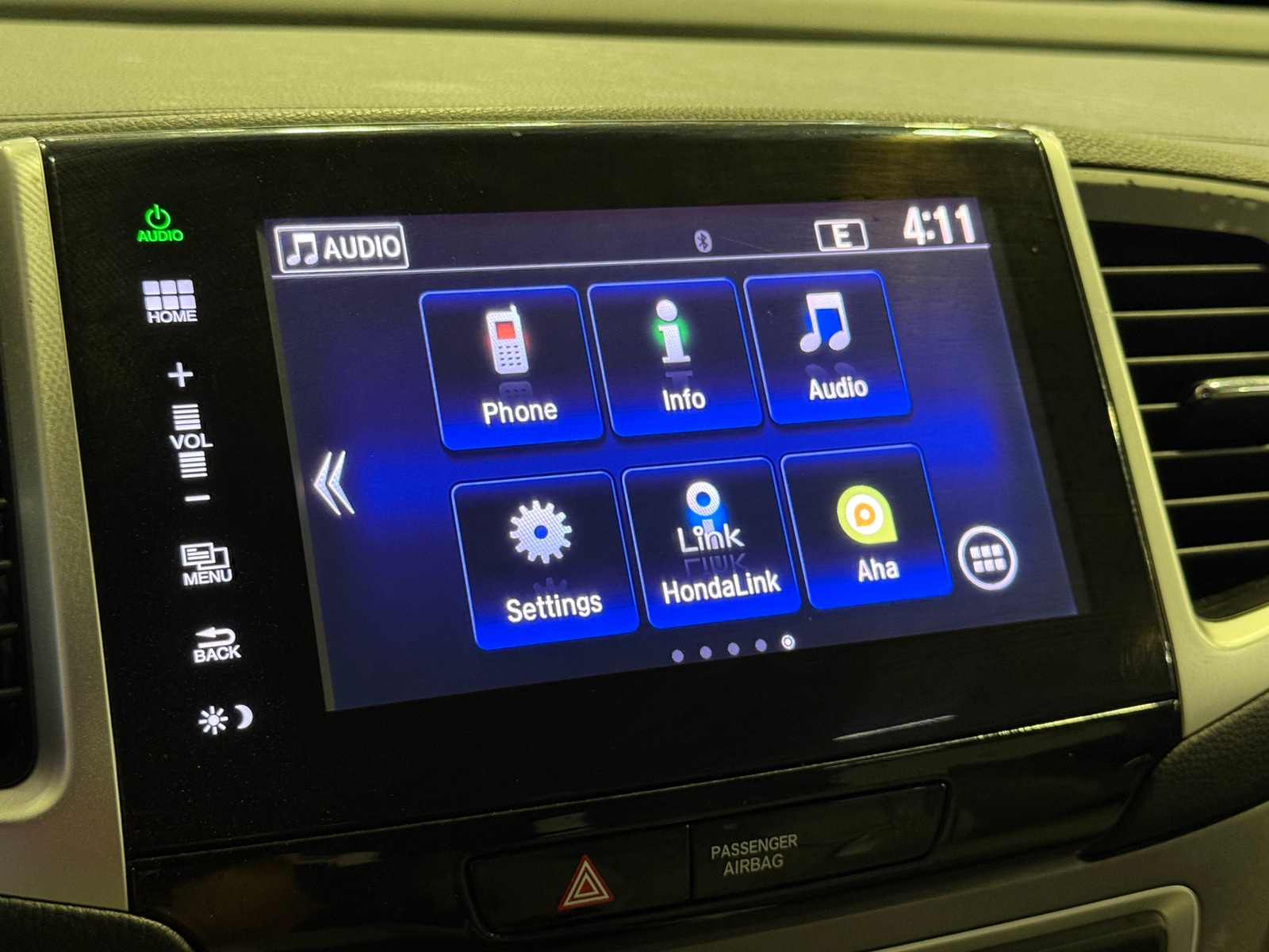 Thumbnail: 2016 Honda Pilot - 4
