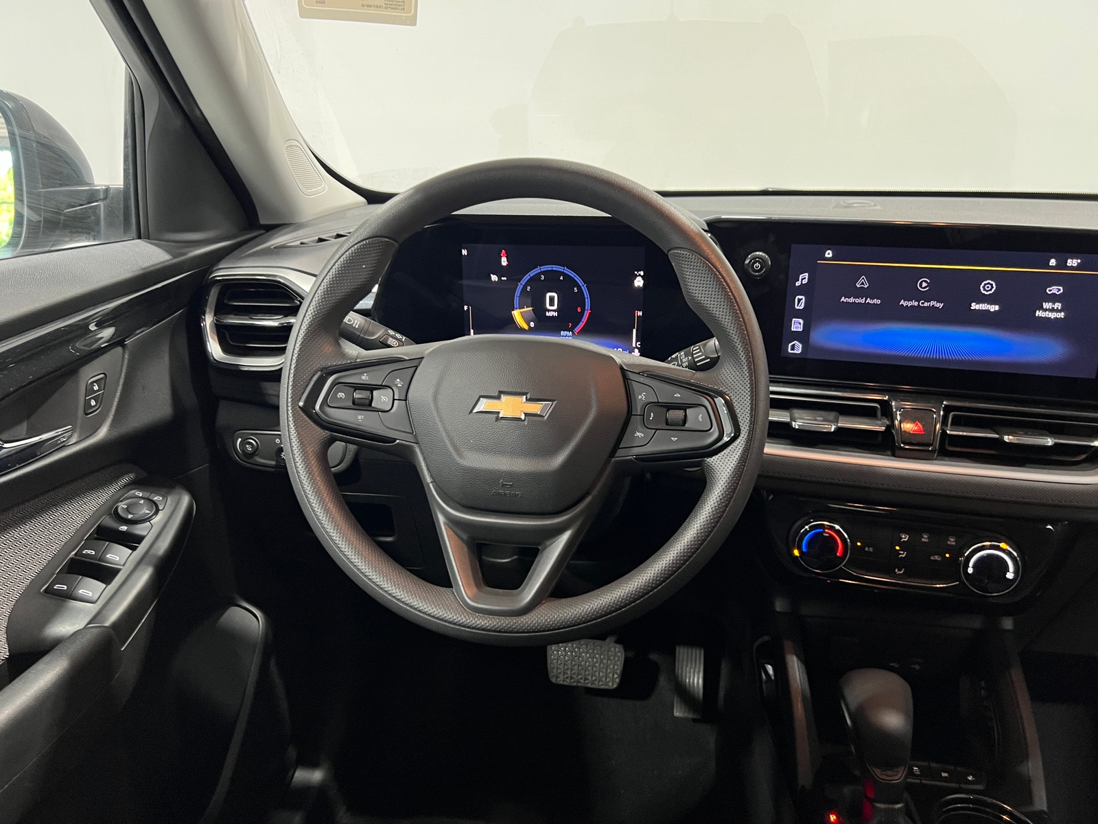 Thumbnail: 2025 Chevrolet TrailBlazer - 5