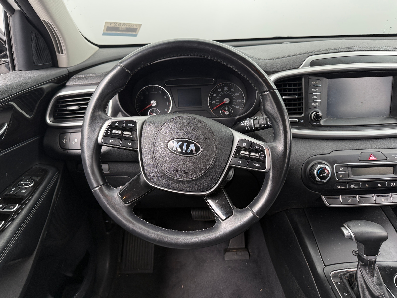 Thumbnail: 2019 Kia Sorento - 5