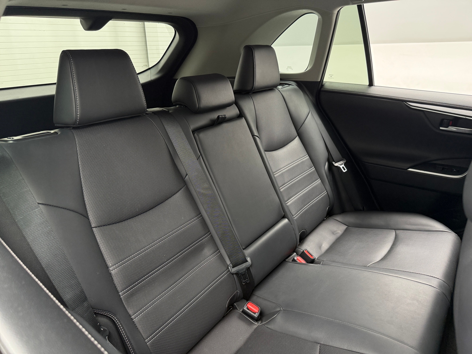 Thumbnail: 2019 Toyota RAV4 - 5