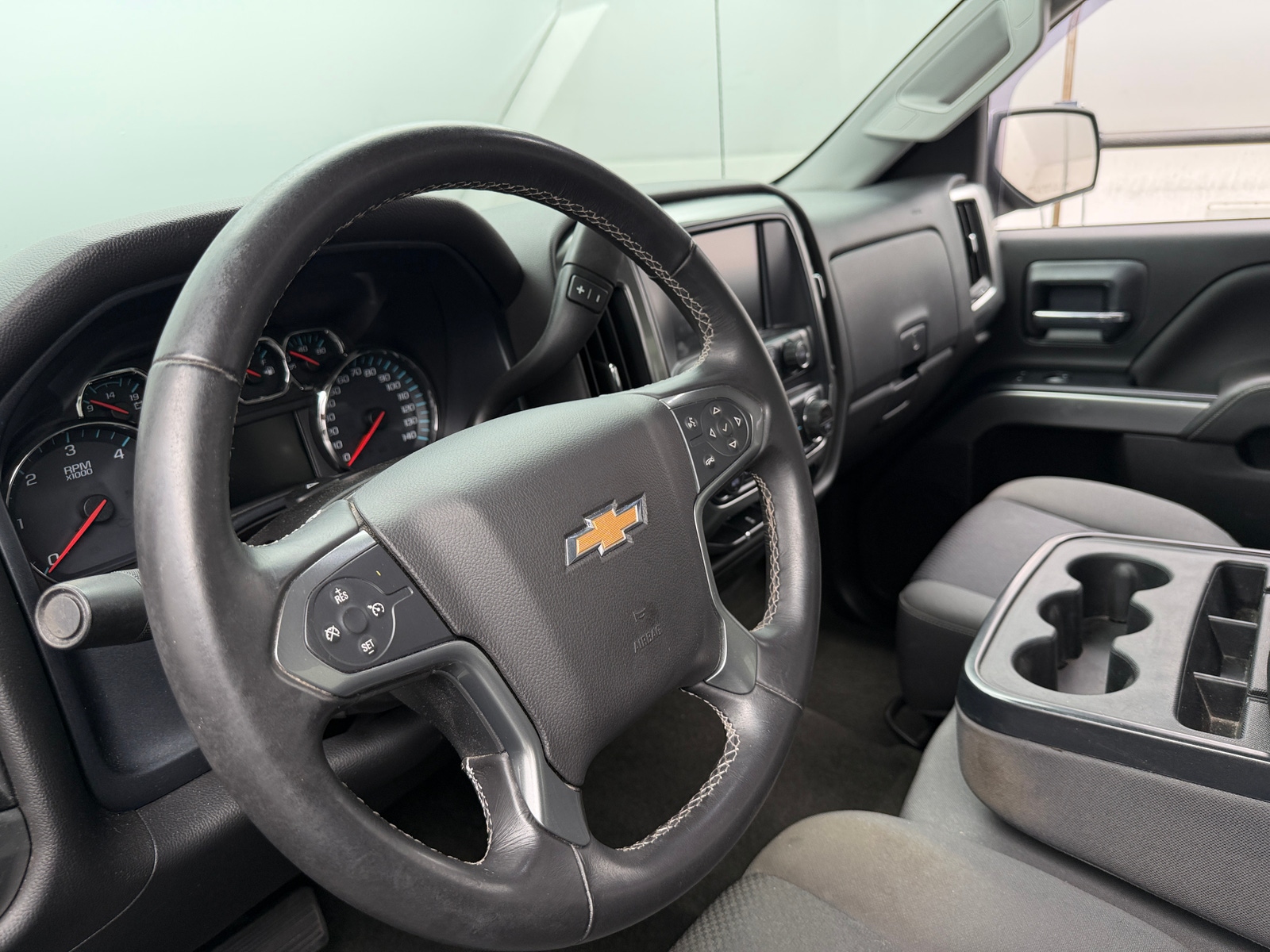 Thumbnail: 2018 Chevrolet Silverado 1500 - 5