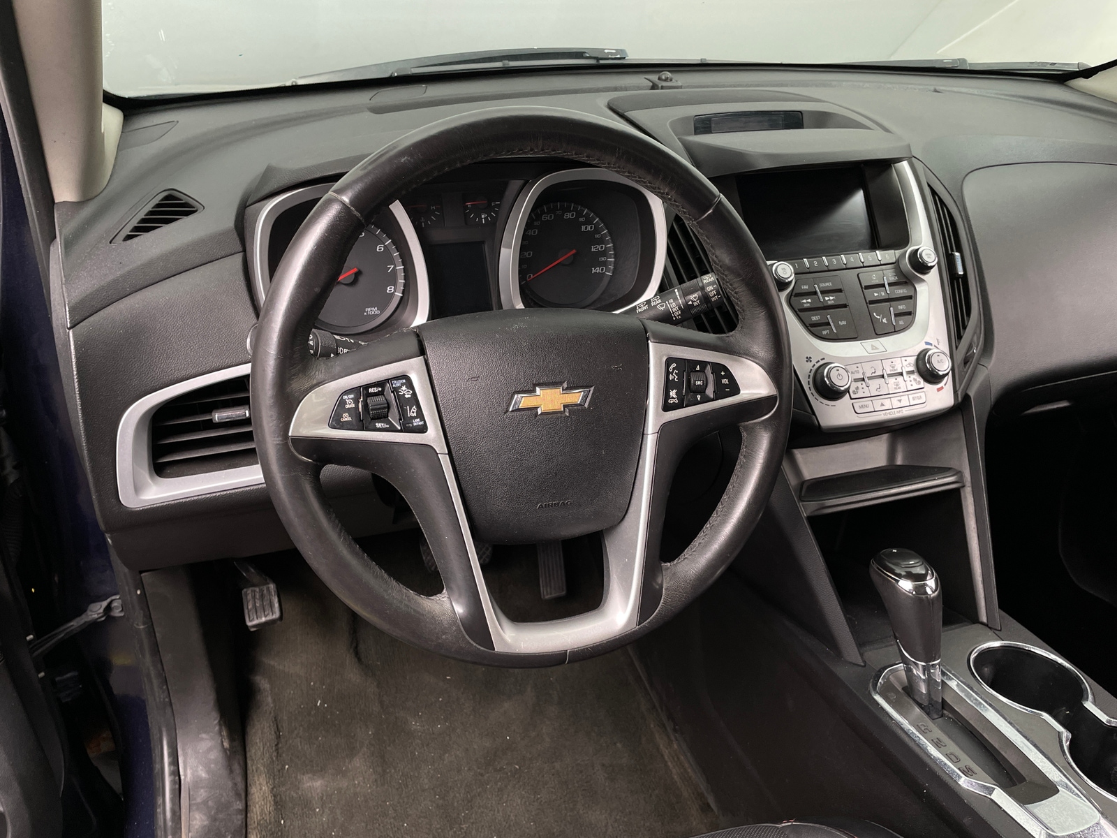 Thumbnail: 2017 Chevrolet Equinox - 4