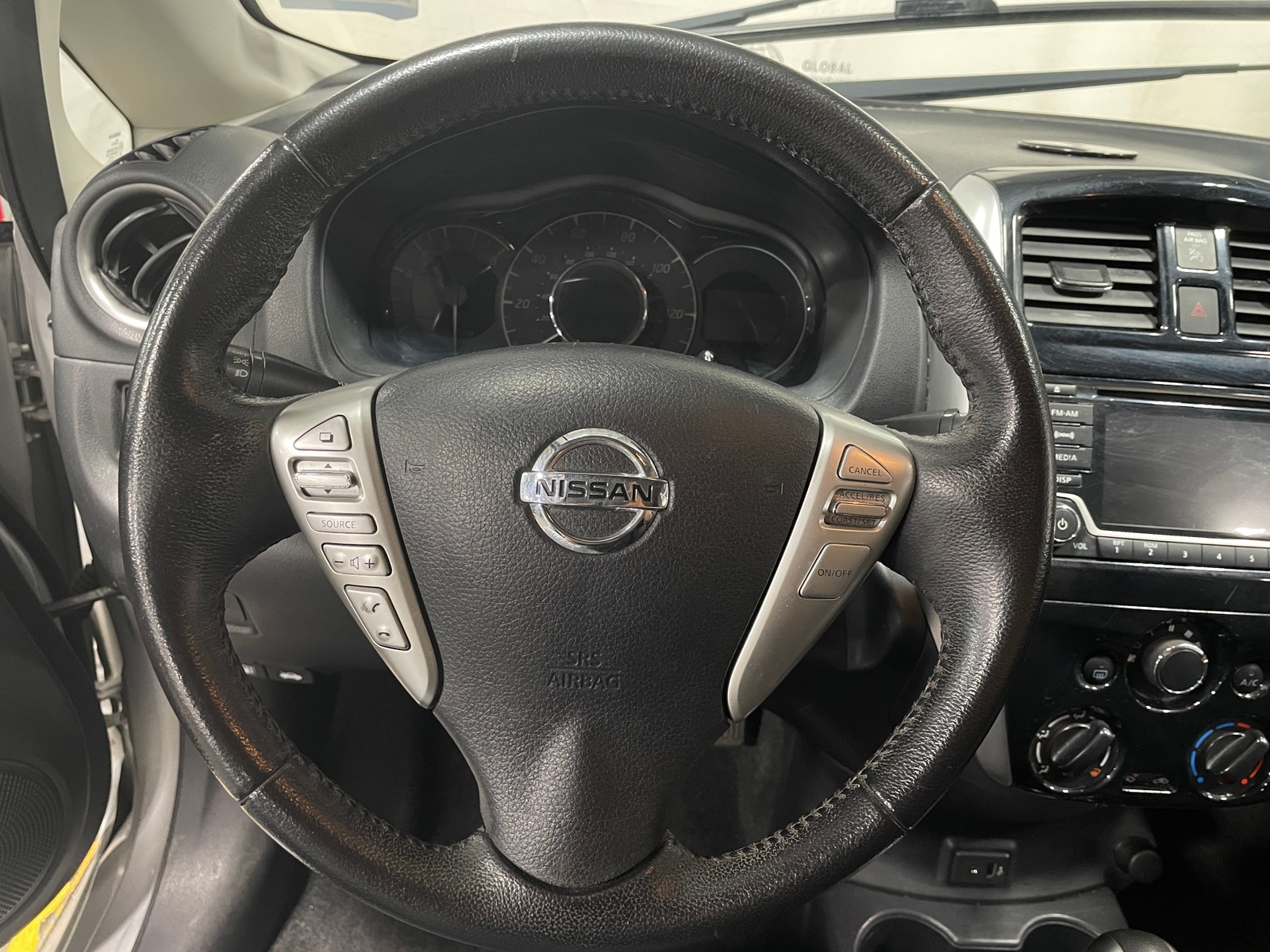 Thumbnail: 2017 Nissan Versa Note - 5