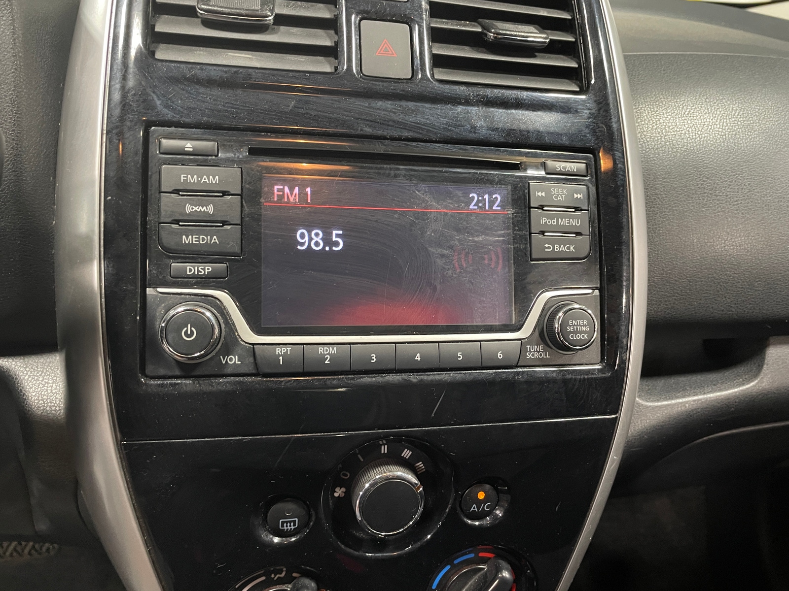Thumbnail: 2017 Nissan Versa Note - 4