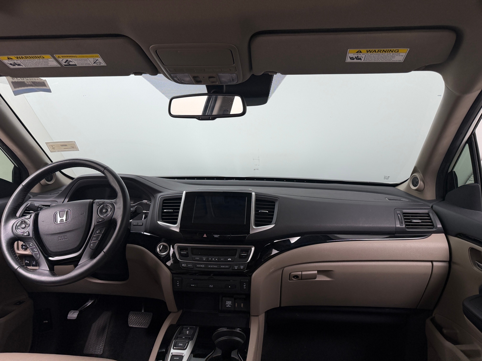 Thumbnail: 2017 Honda Pilot - 2