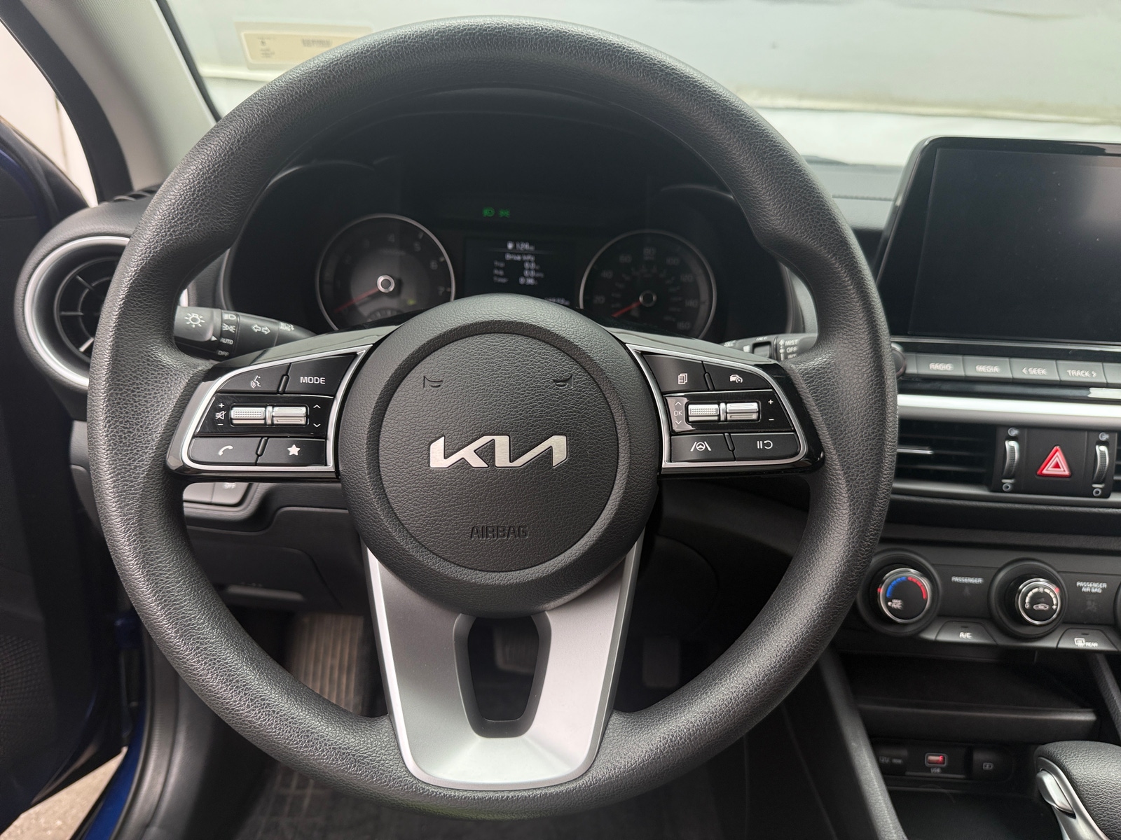 Thumbnail: 2024 Kia Forte - 5