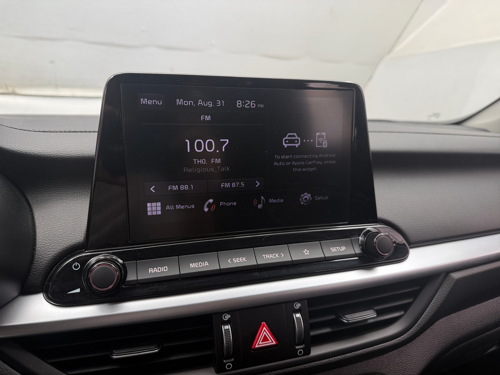 Thumbnail: 2024 Kia Forte - 4