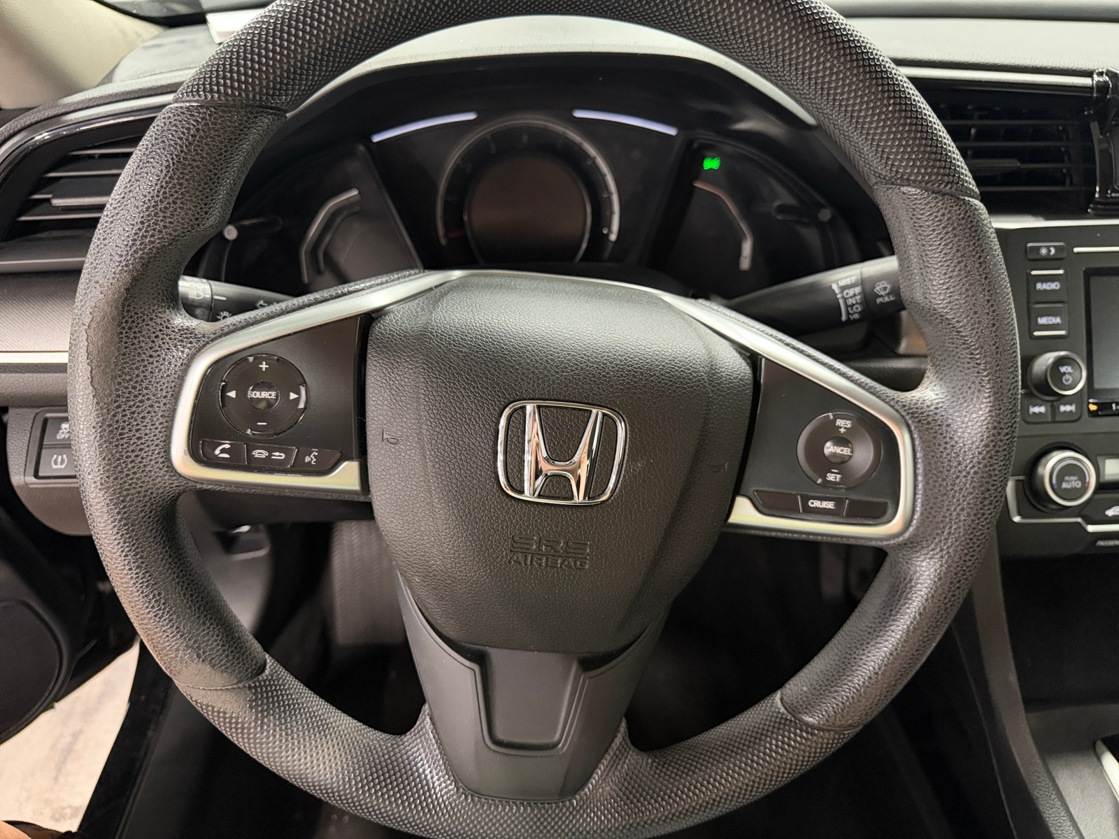 Thumbnail: 2018 Honda Civic - 5