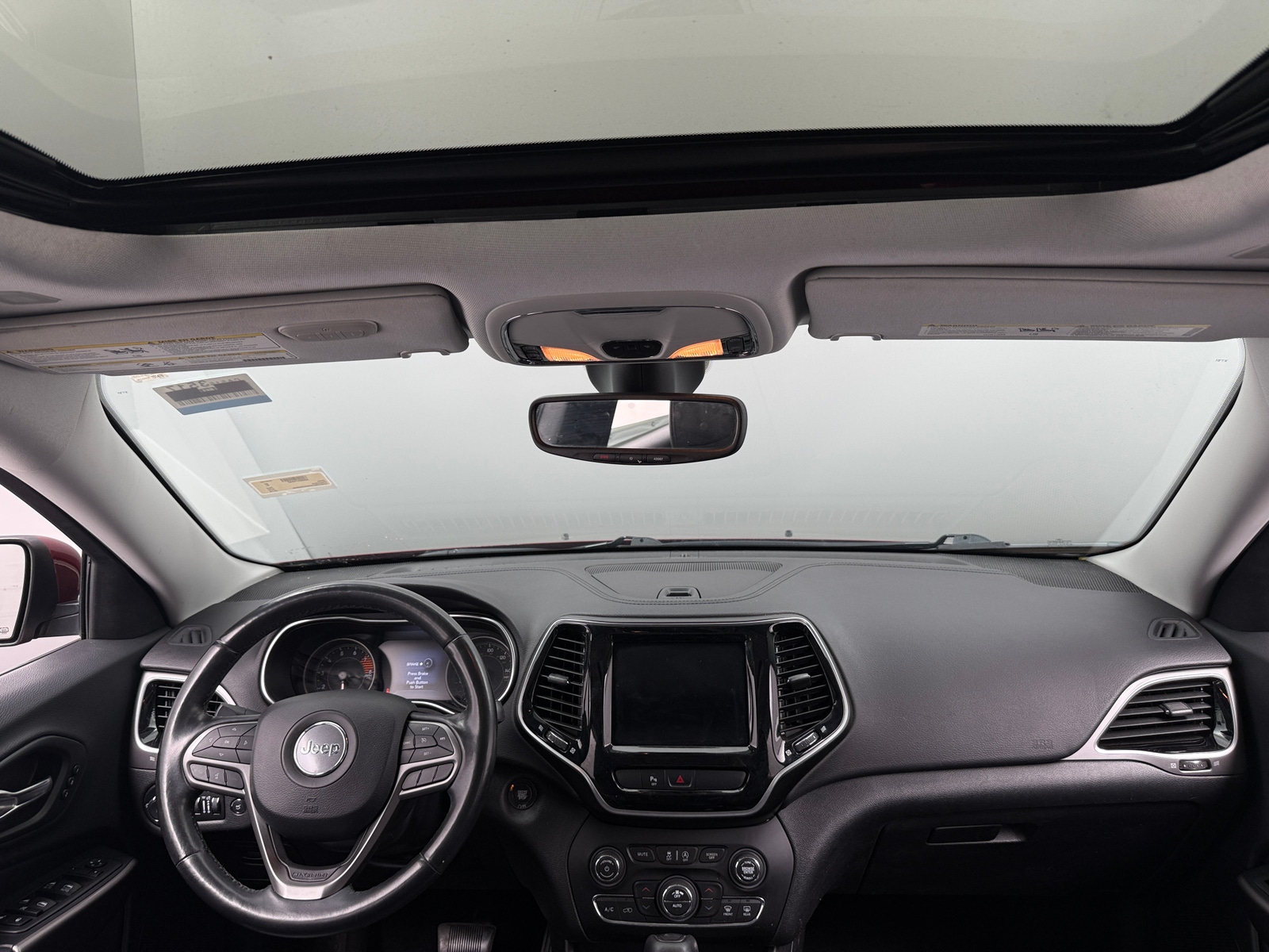 Thumbnail: 2019 Jeep Cherokee - 2