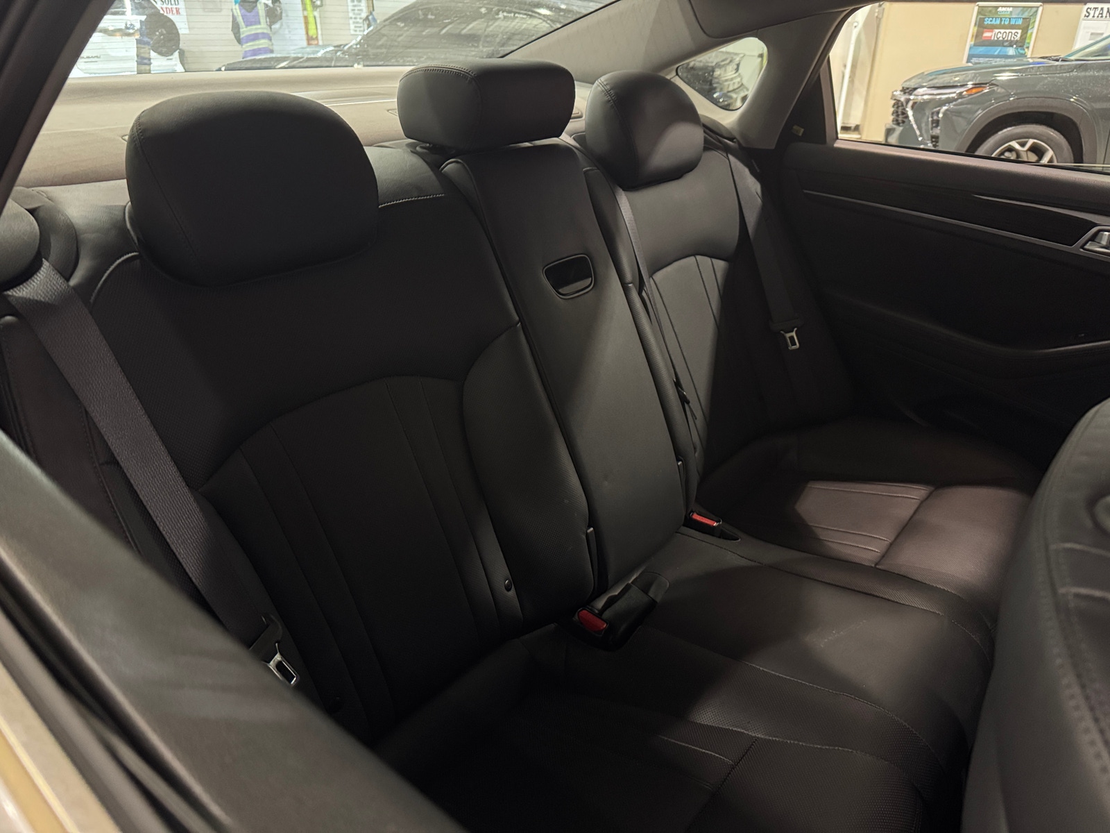 Thumbnail: 2016 Hyundai Genesis - 5