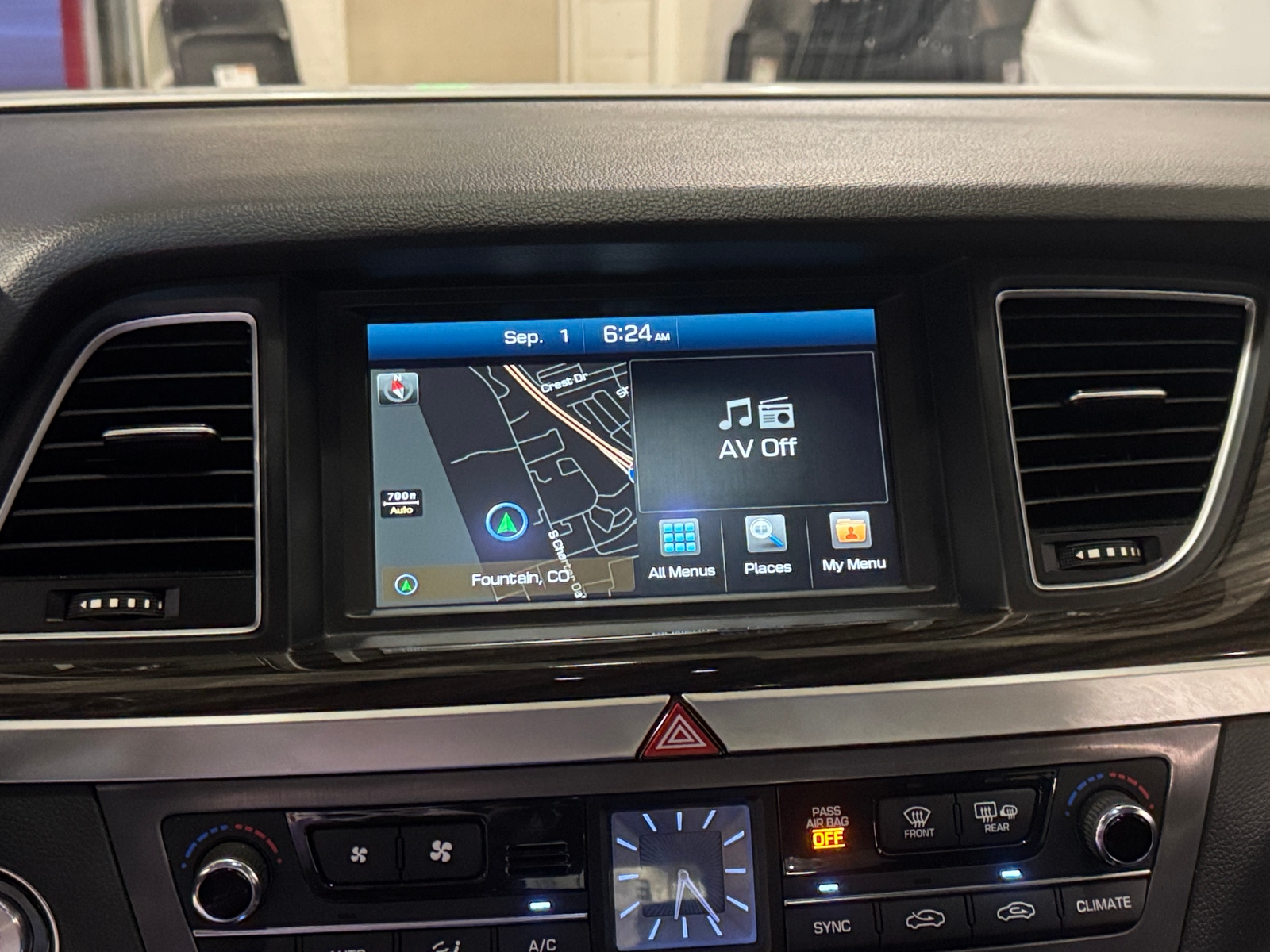 Thumbnail: 2016 Hyundai Genesis - 3
