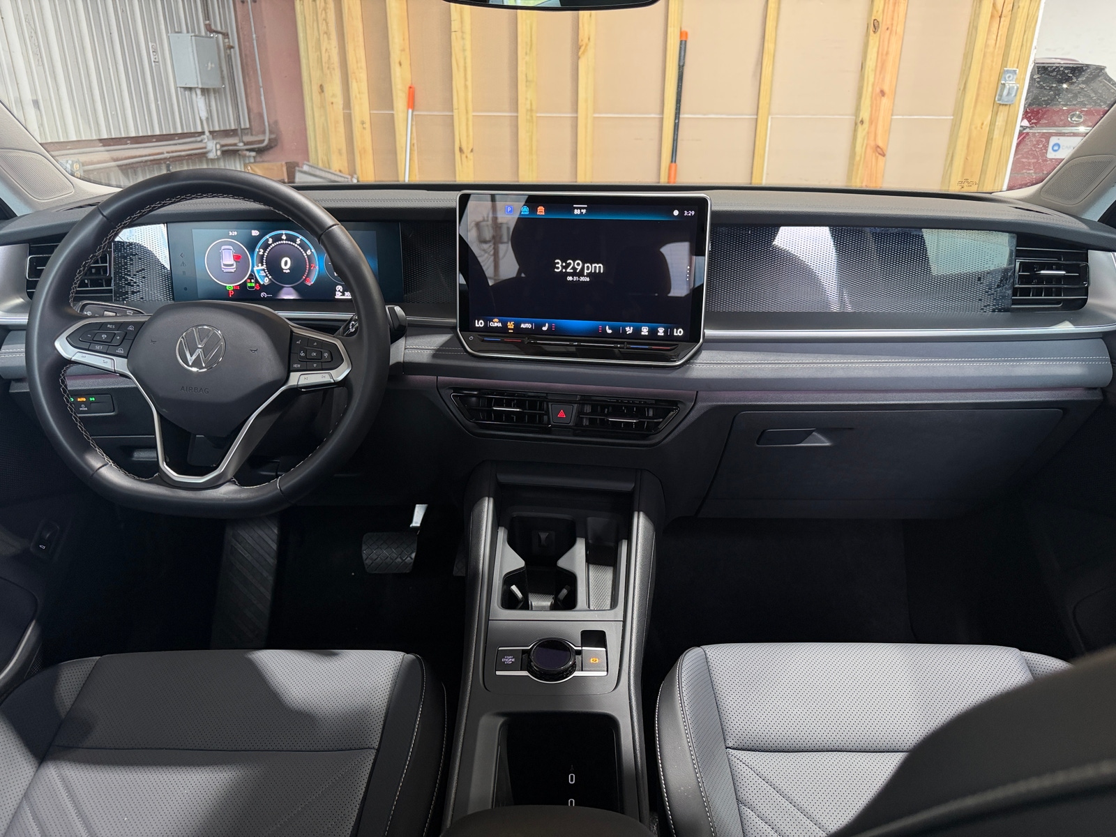 Thumbnail: 2026 Volkswagen Tiguan - 3