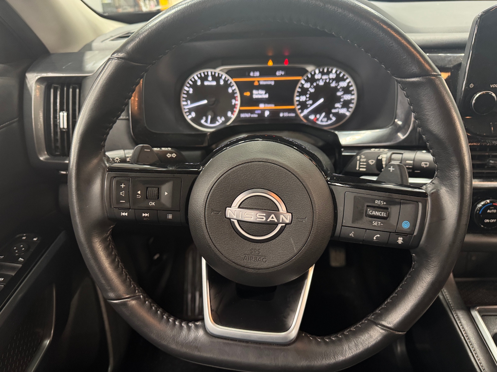 Thumbnail: 2025 Nissan Pathfinder - 4