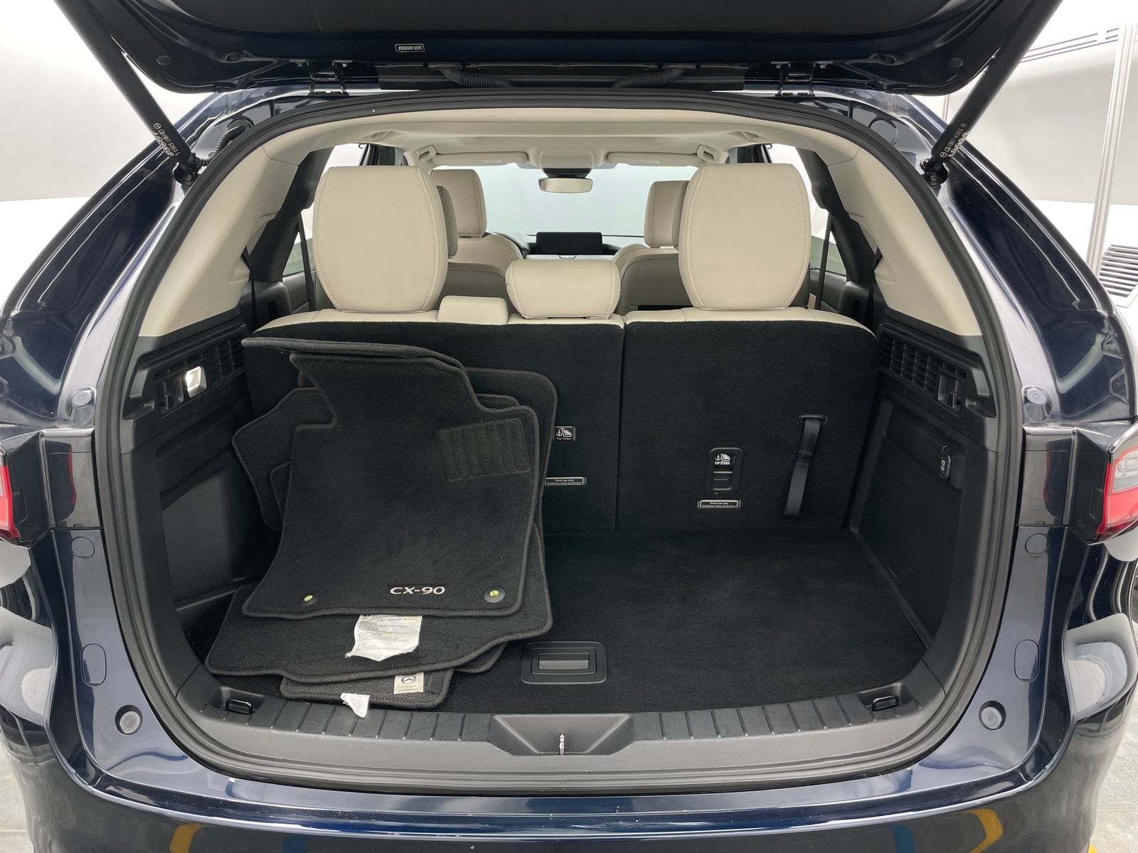 Thumbnail: 2024 Mazda CX-90 - 6