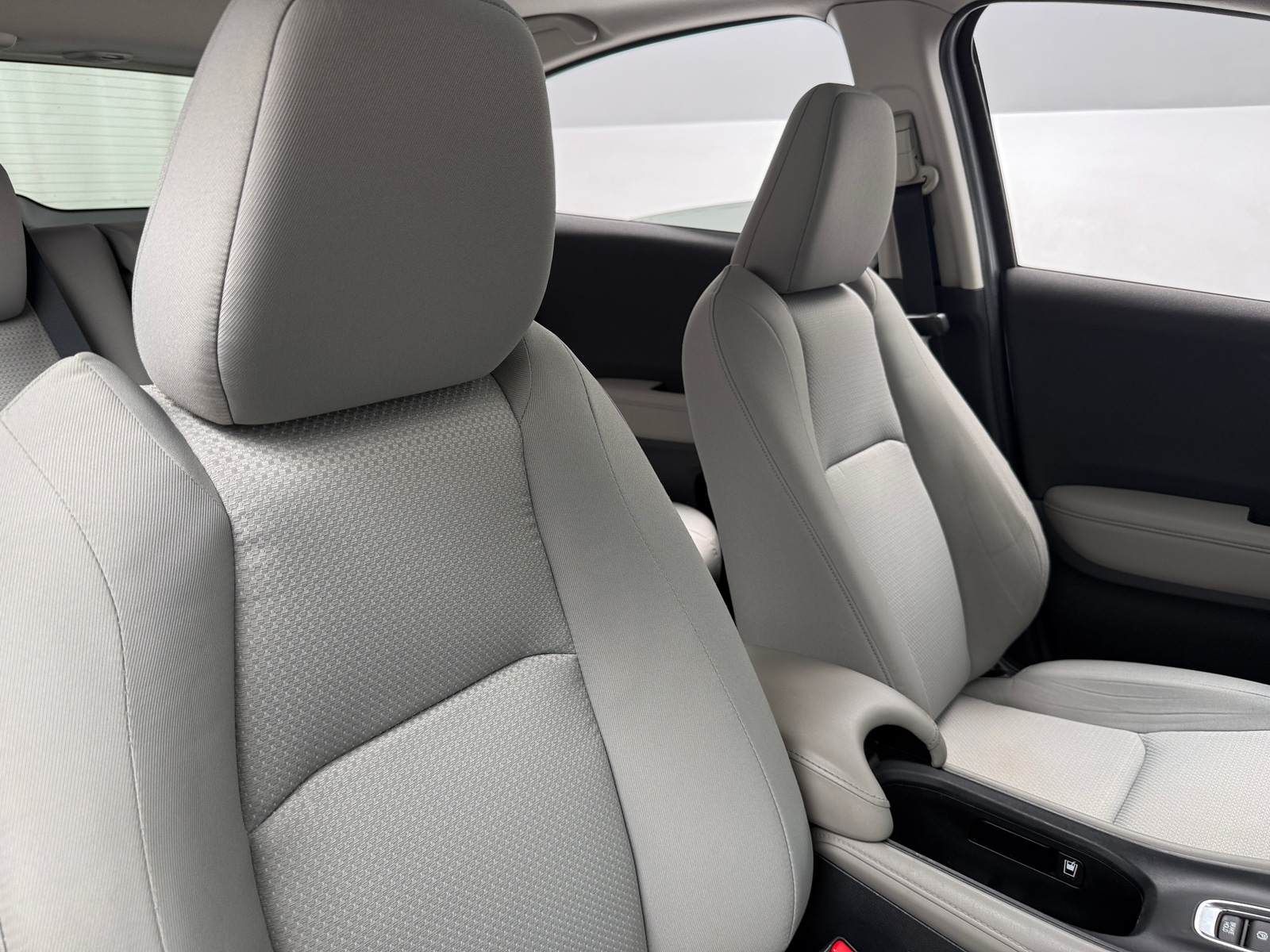 Thumbnail: 2020 Honda HR-V - 2