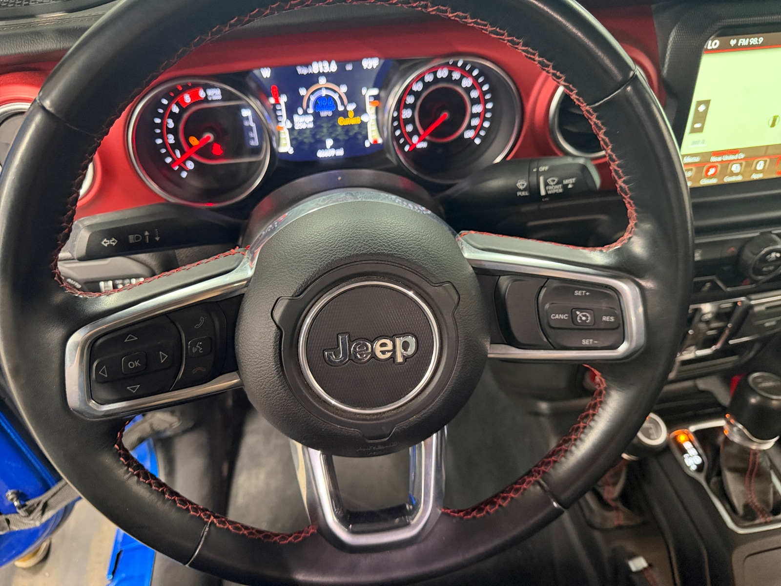 Thumbnail: 2022 Jeep Gladiator - 4