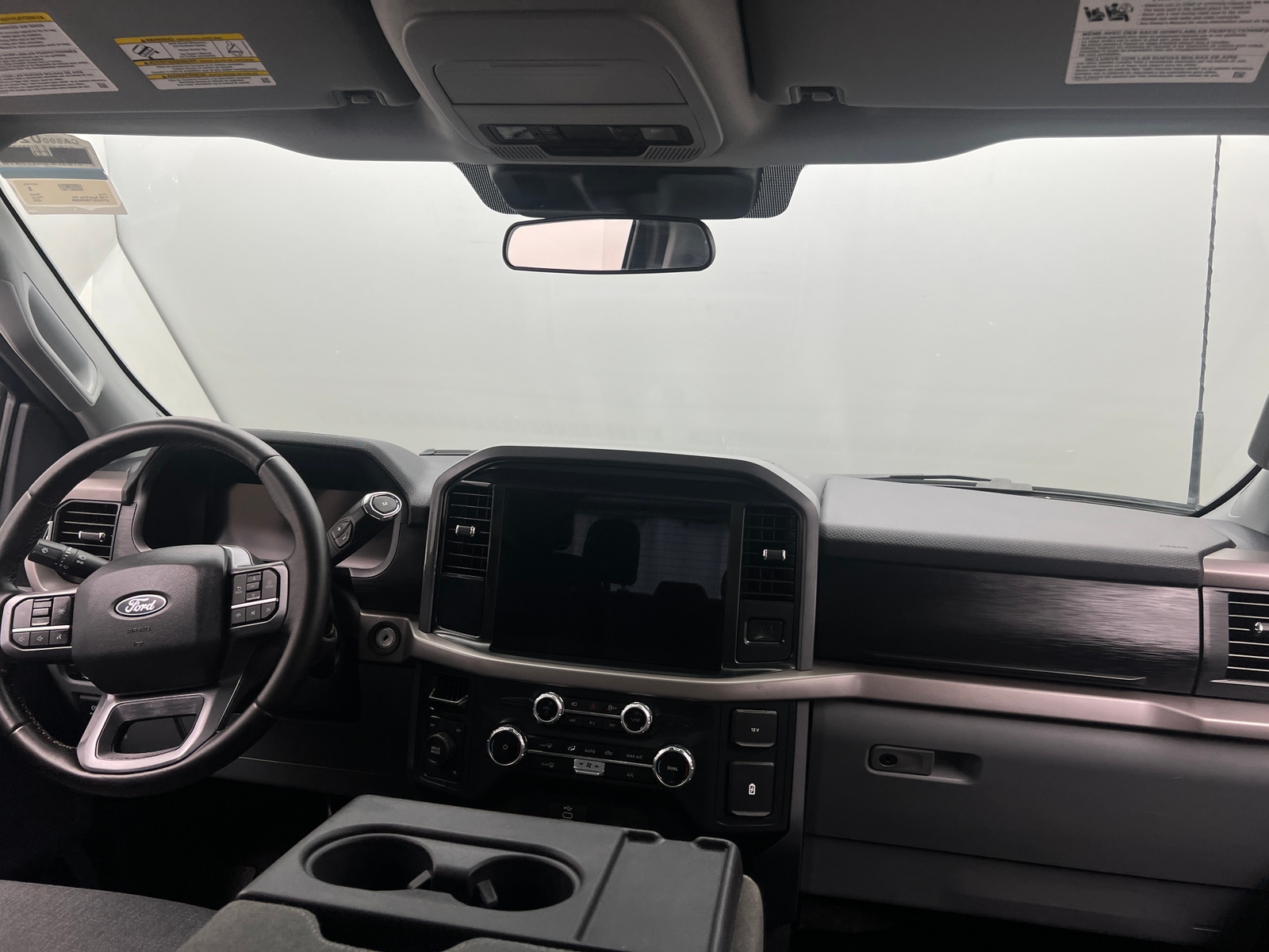 Thumbnail: 2025 Ford Econoline - 3