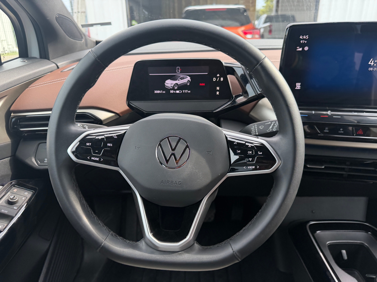 Thumbnail: 2023 Volkswagen ID.4 - 5
