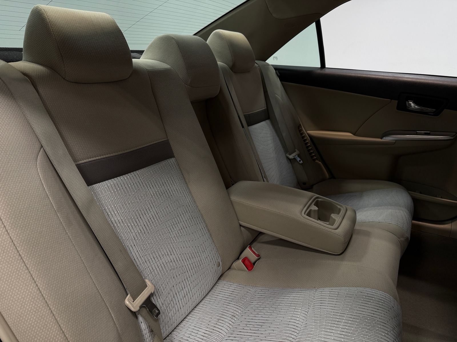 Thumbnail: 2013 Toyota Camry - 6