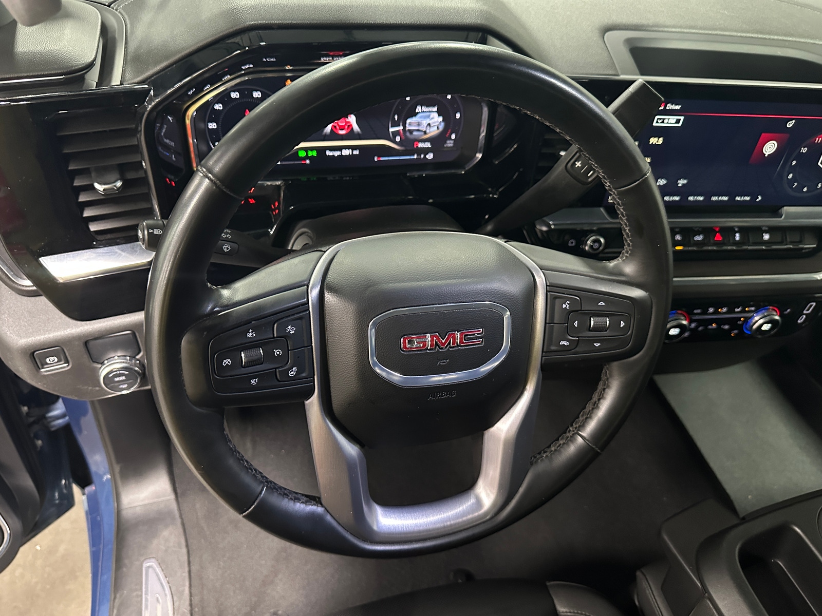 Thumbnail: 2024 GMC Sierra 1500 - 4